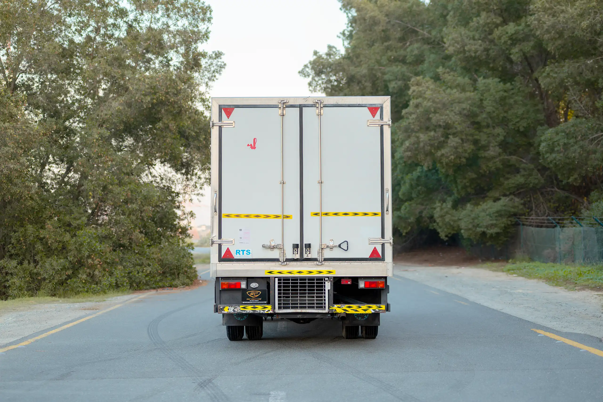 Used 2020 Mitsubishi Canter Chiller Box White – Back/Rear View at First Choice Cars Sharjah