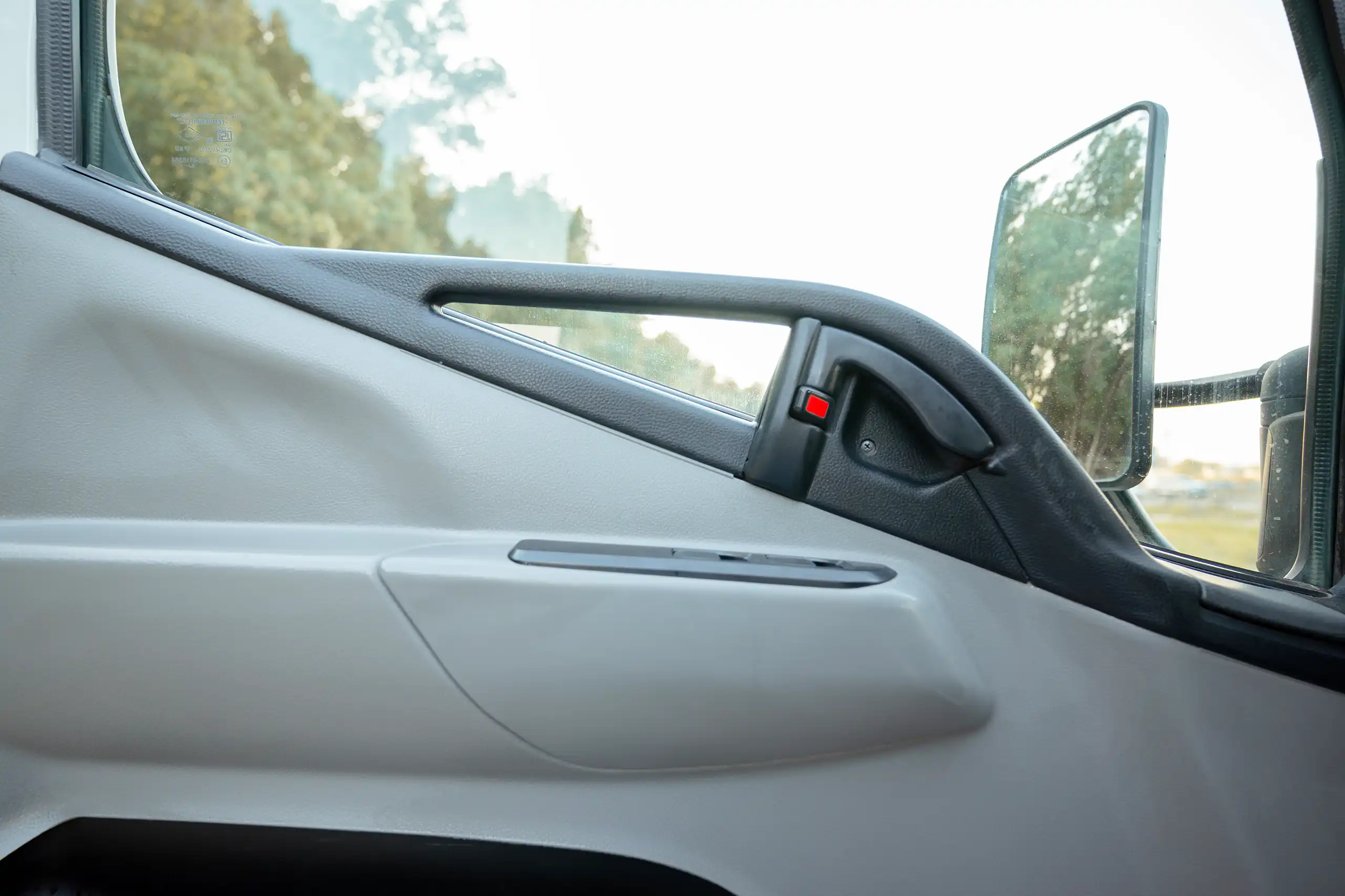 Used 2020 Mitsubishi Canter Chiller Box White – Driver Door Panel Full View at First Choice Cars Sharjah