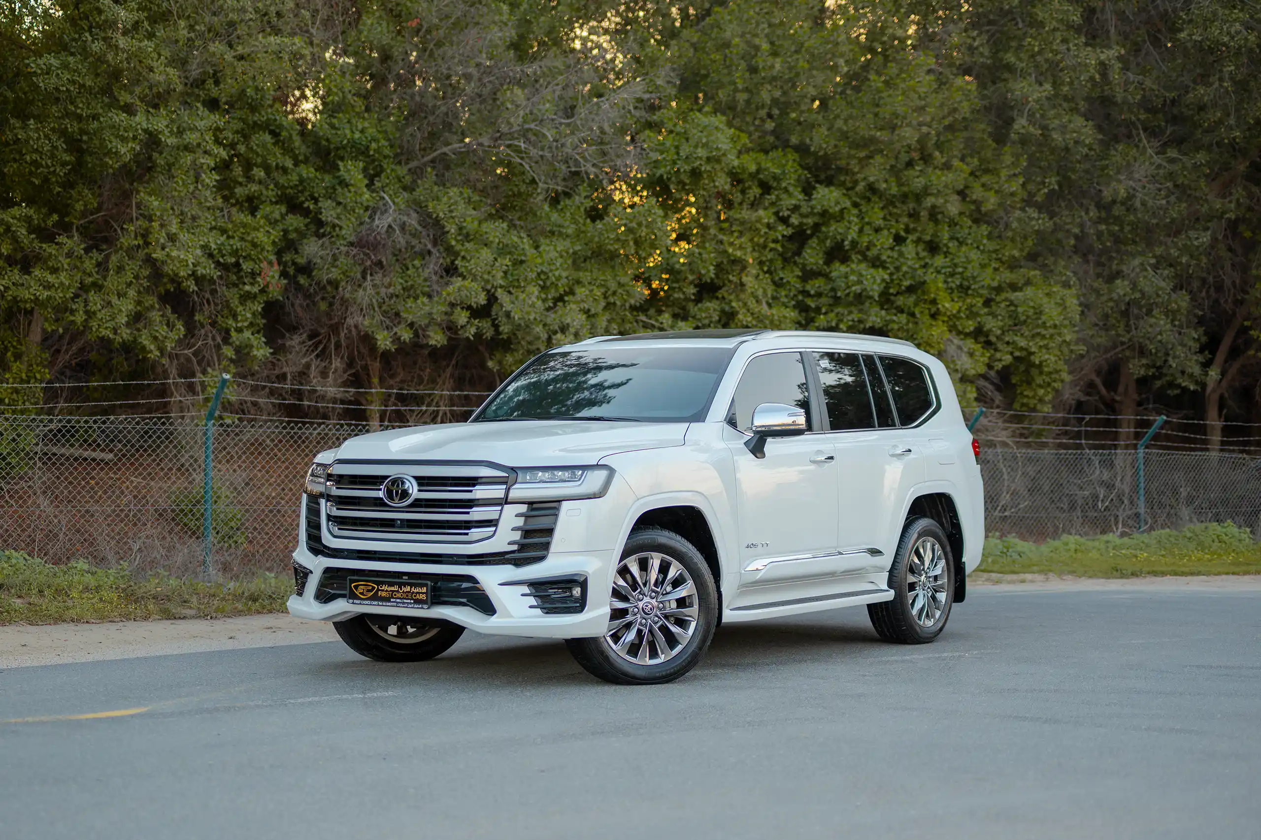 Used 2025 Toyota Land Cruiser VXR White – Left Front Diagonal (45°) View at First Choice Cars Sharjah