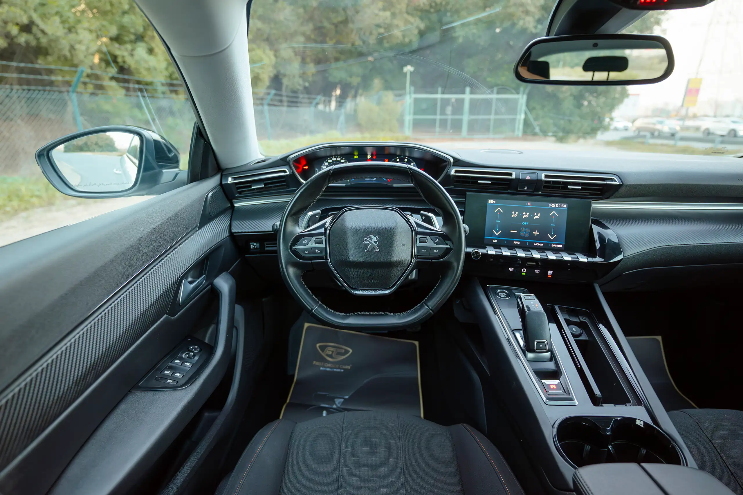 Used 2023 Peugeot 508 Allure in White – Steering Wheel & Instrument Cluster for Sale at First Choice Cars Dubai Sharjah