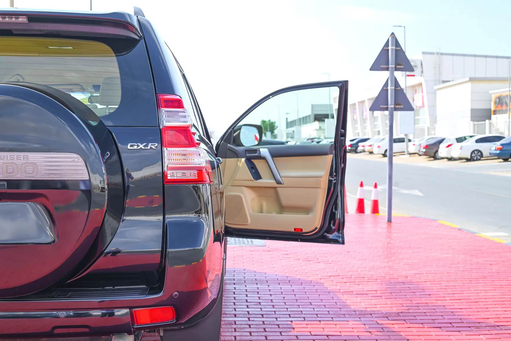 Used 2014 Toyota Prado Gxr Black – Taillight Close-up at First Choice Cars Sharjah