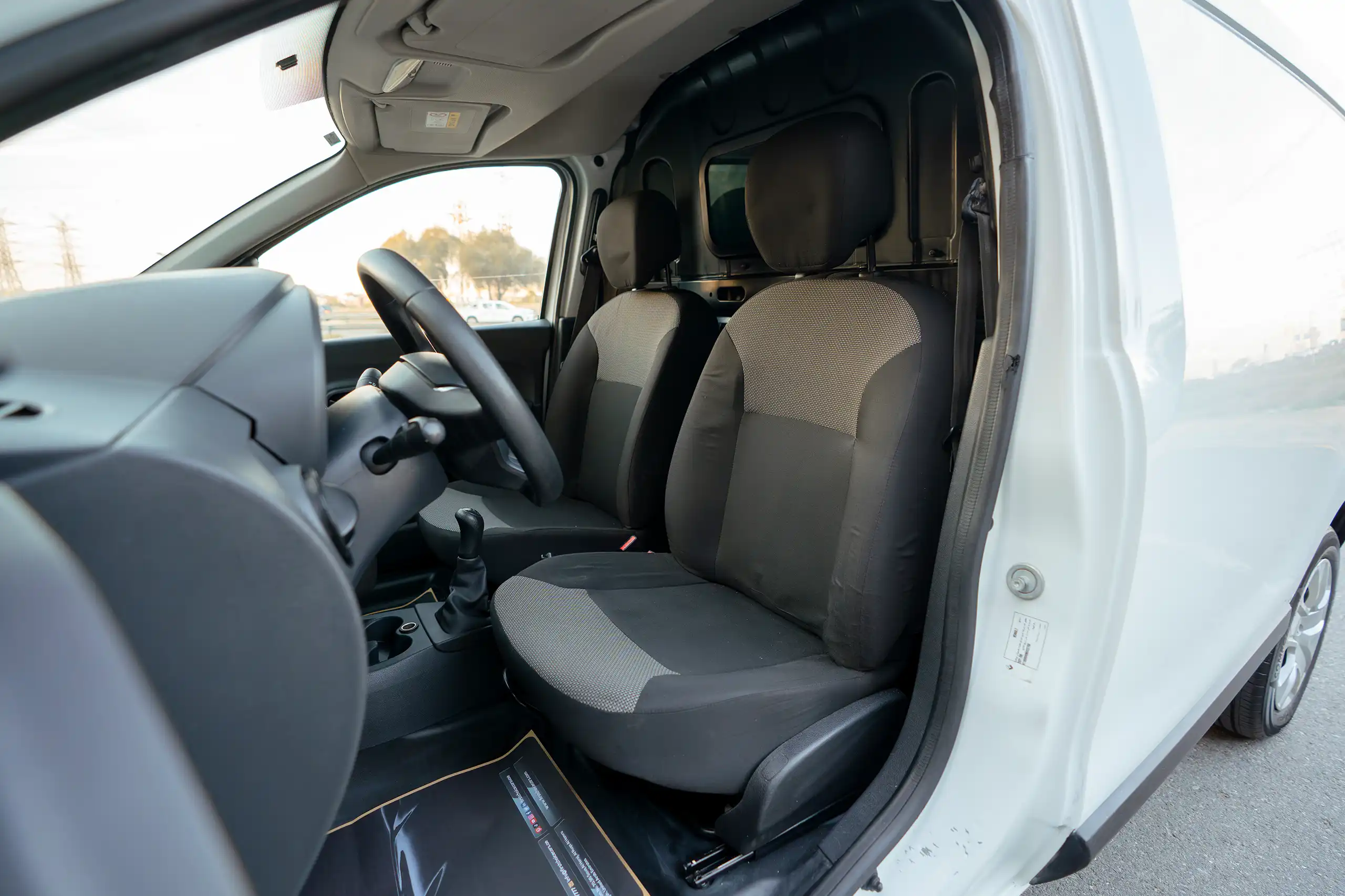 Used 2022 Renault Dokker Van in White – Front Driver Side Cabin View for Sale at First Choice Cars Dubai Sharjah