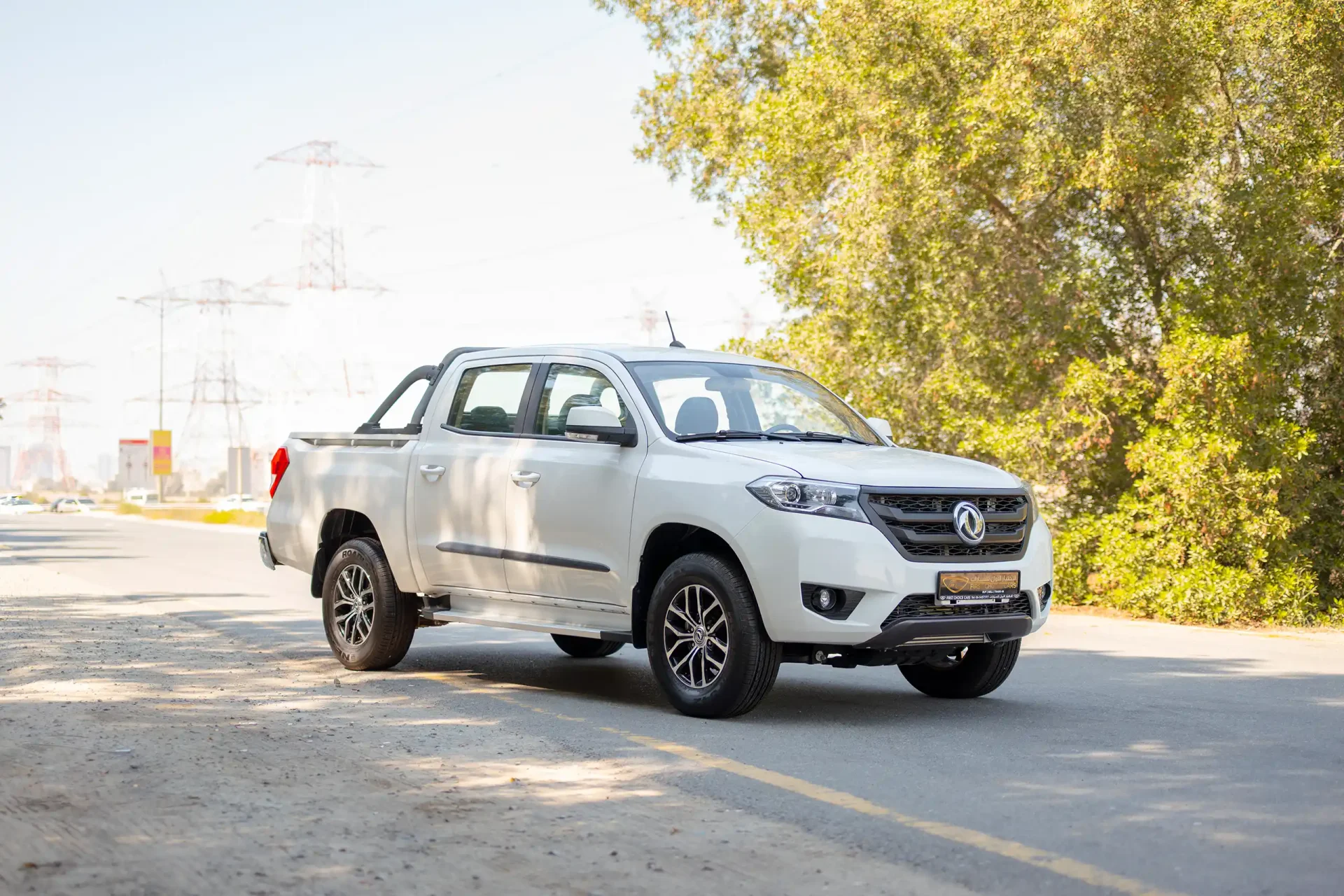 Used 2024 Dongfeng RICH 6 Double Cabin in White – Right Front Diagonal (45°) View for Sale at First Choice Cars Dubai Sharjah