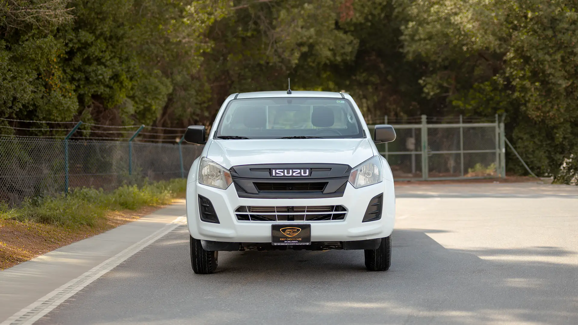 Used 2024 Isuzu D-MAX Single Cabin in White – Front View for Sale at First Choice Cars Dubai Sharjah