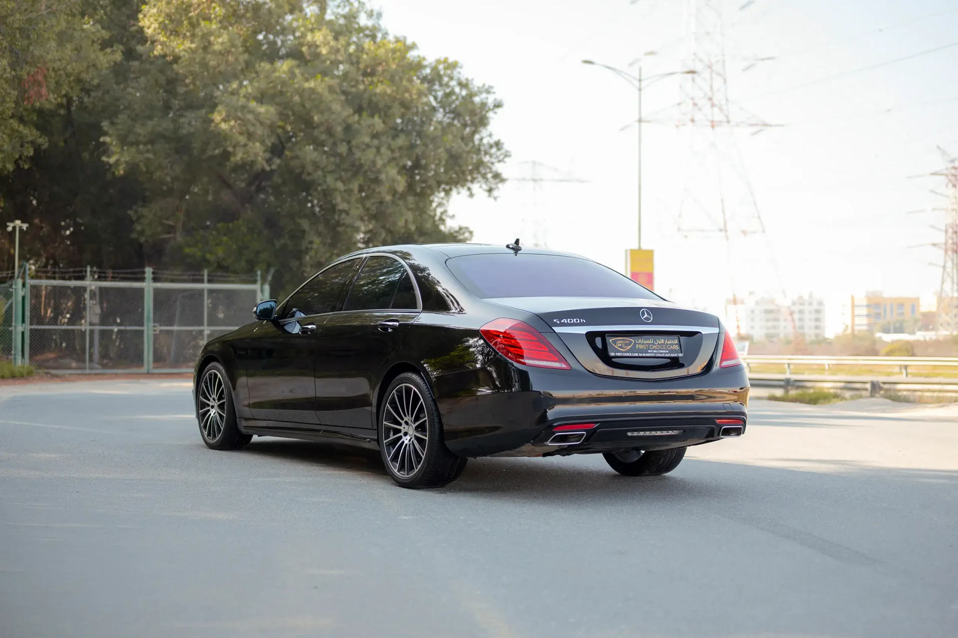 Used 2017 Mercedes Benz S CLASS S 400 in Black – Left Back Diagonal (45°) View for Sale at First Choice Cars Dubai Sharjah