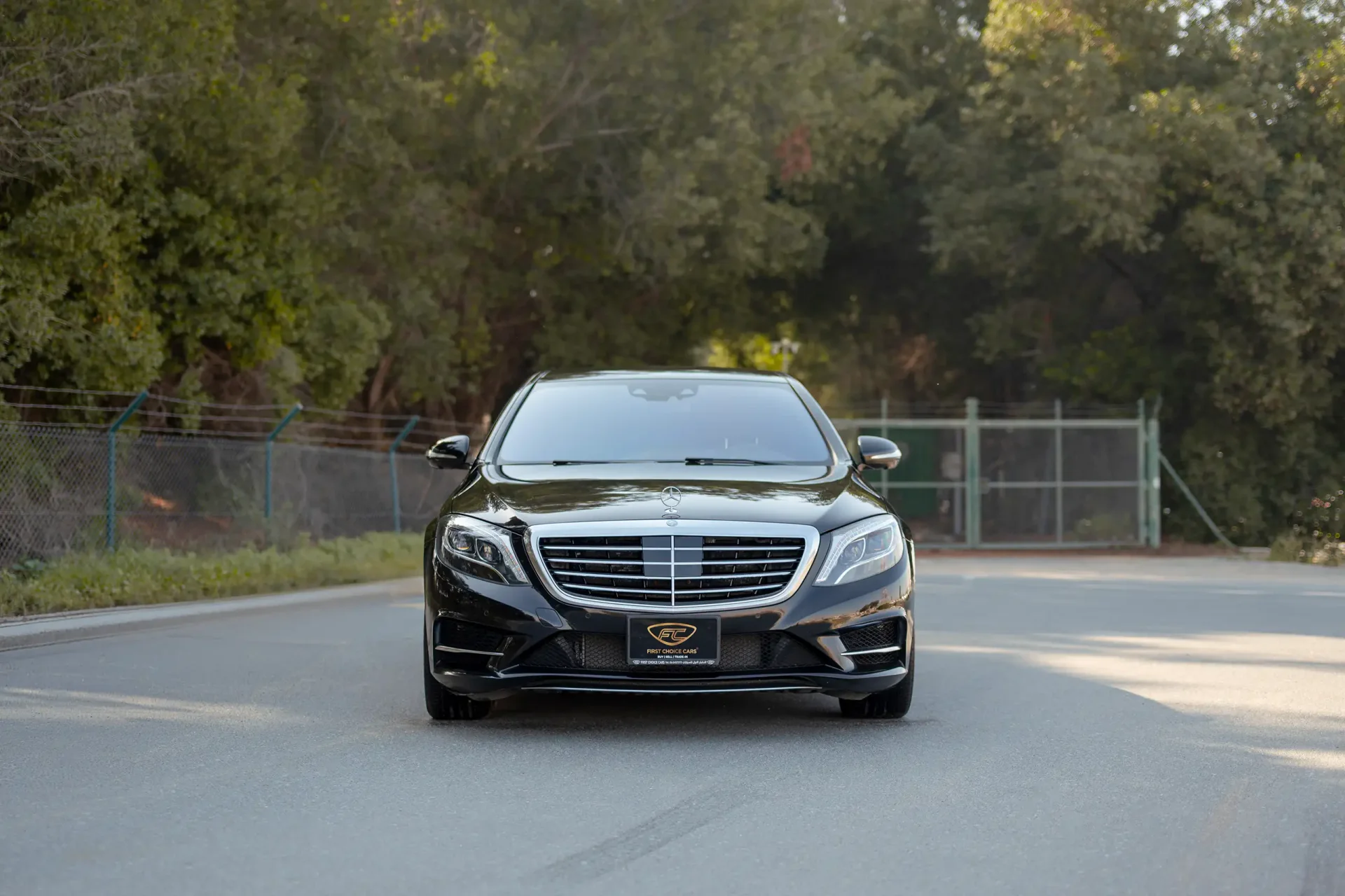 Used 2017 Mercedes Benz S CLASS S 400 in Black – Front View for Sale at First Choice Cars Dubai Sharjah