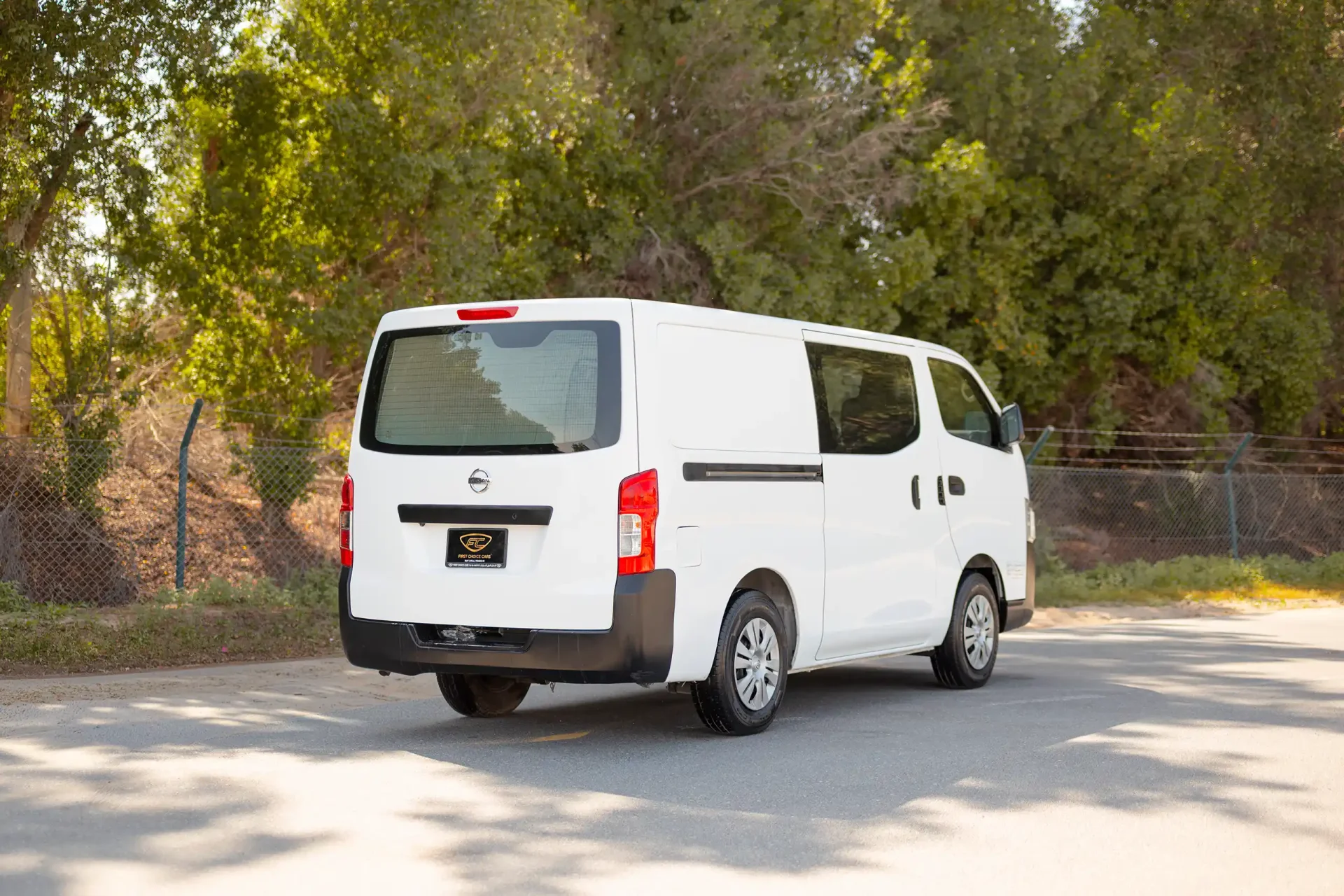 Used 2022 Nissan Urvan Standard Roof in White – Right Back Diagonal (45°) View for Sale at First Choice Cars Dubai Sharjah
