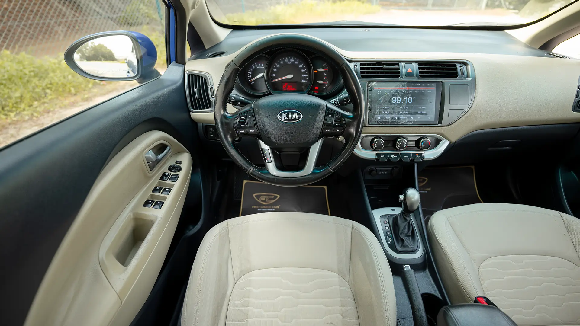 Used 2015 Kia Rio EX in Blue – Steering Wheel & Instrument Cluster for Sale at First Choice Cars Dubai Sharjah
