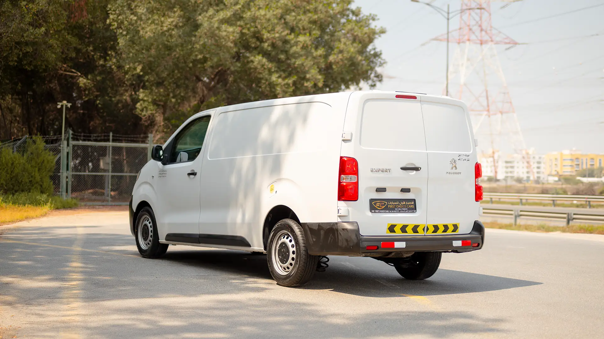 Used 2022 Peugeot Expert L3 in White – Left Back Diagonal (45°) View for Sale at First Choice Cars Dubai Sharjah