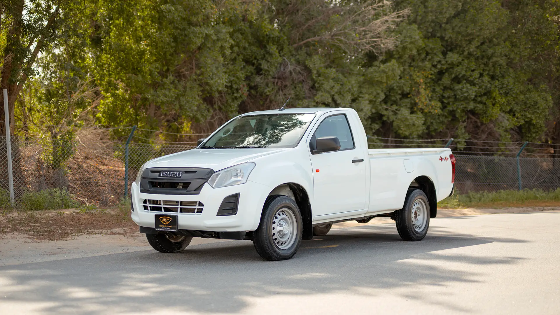 Used 2024 Isuzu D-MAX Single Cabin in White – Left Front Diagonal (45°) View for Sale at First Choice Cars Dubai Sharjah