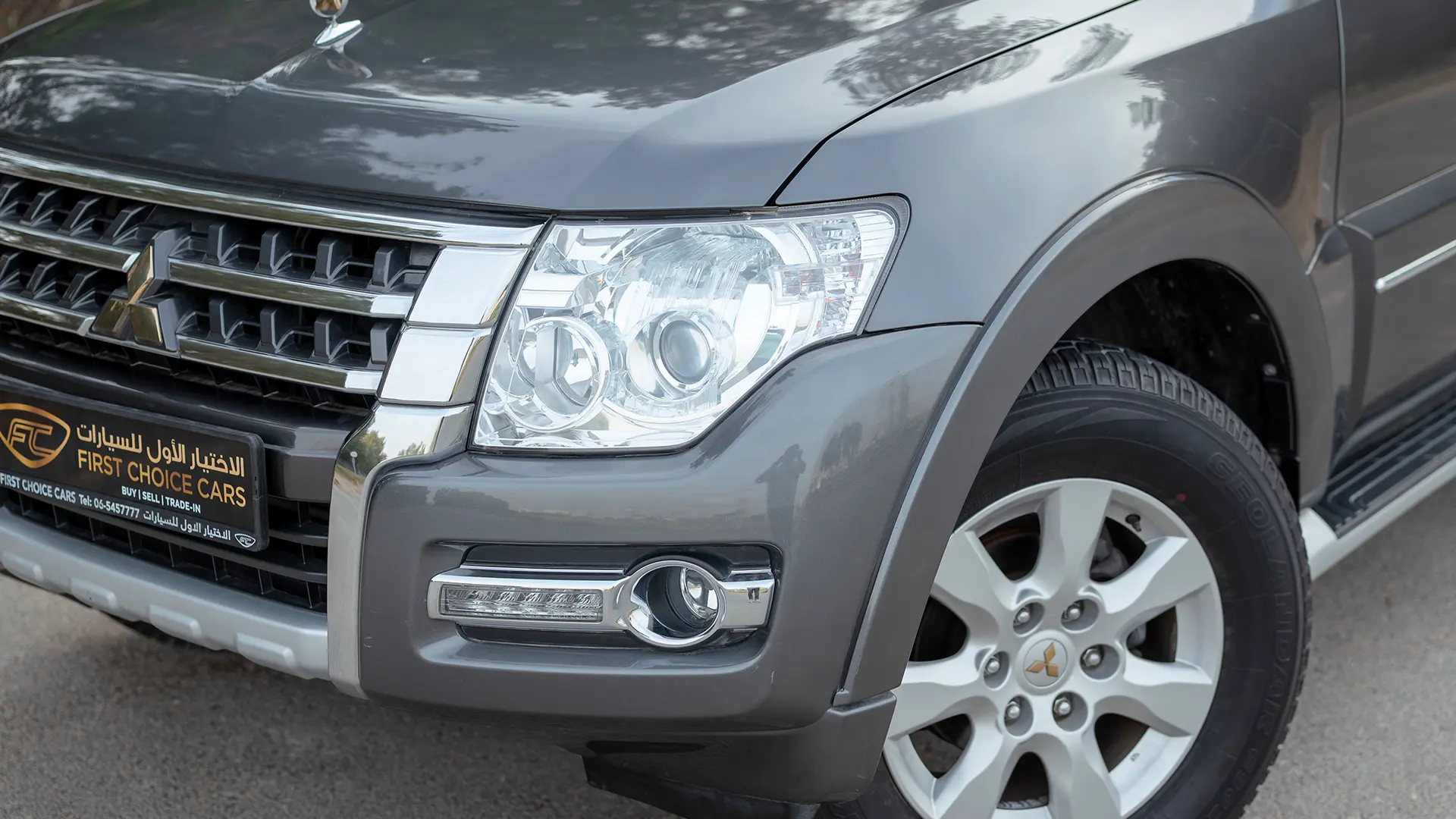 Used 2022 Mitsubishi Pajero GLS Midline in Grey – Headlight Close-up