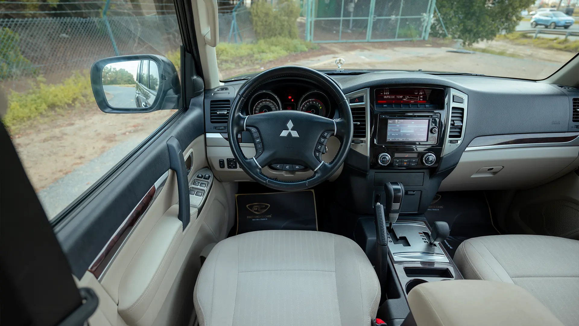 Used 2022 Mitsubishi Pajero GLS Midline in Grey – Steering Wheel & Instrument Cluster