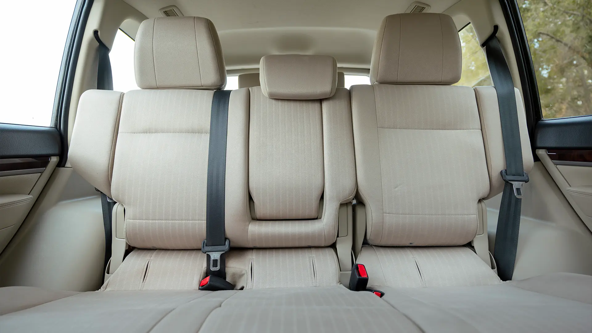 Used 2022 Mitsubishi Pajero GLS Midline in Grey – Rear Seat View