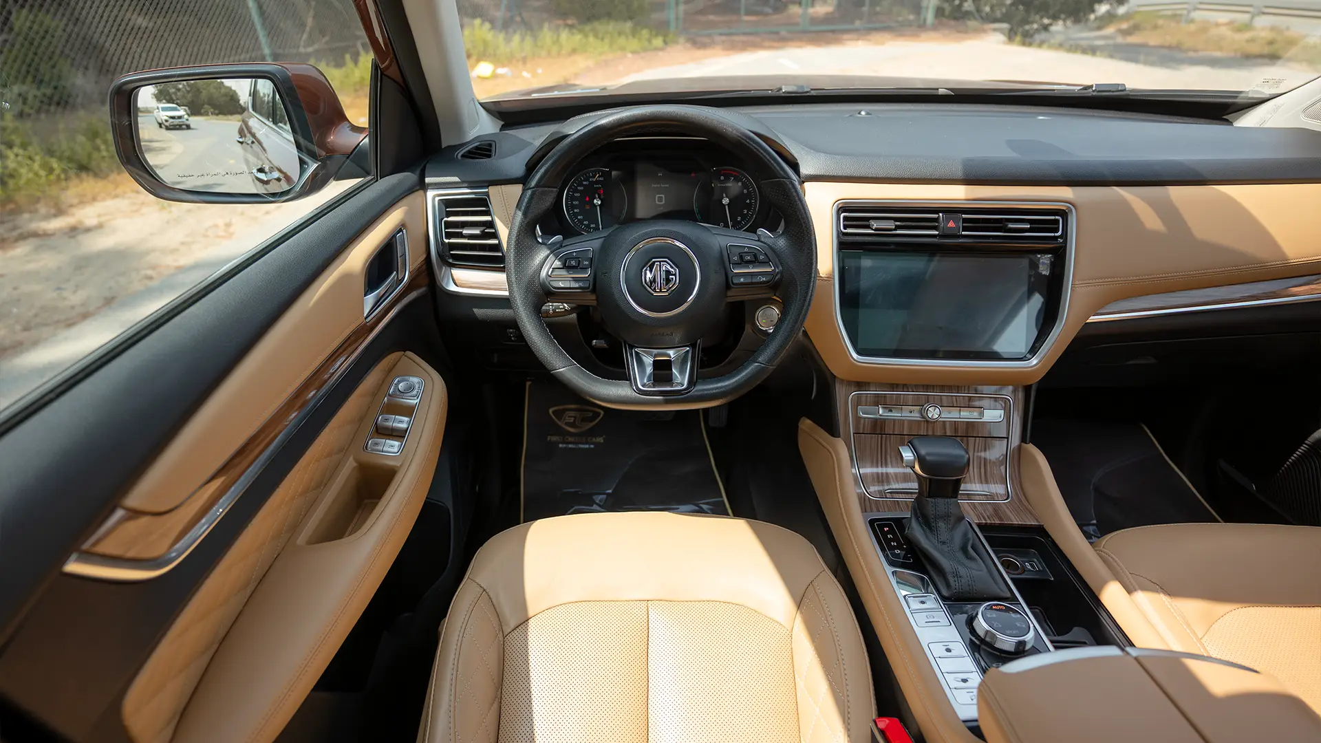 Used 2021 MG RX8 Luxury in Brown – Steering Wheel & Instrument Cluster for Sale at First Choice Cars Dubai Sharjah