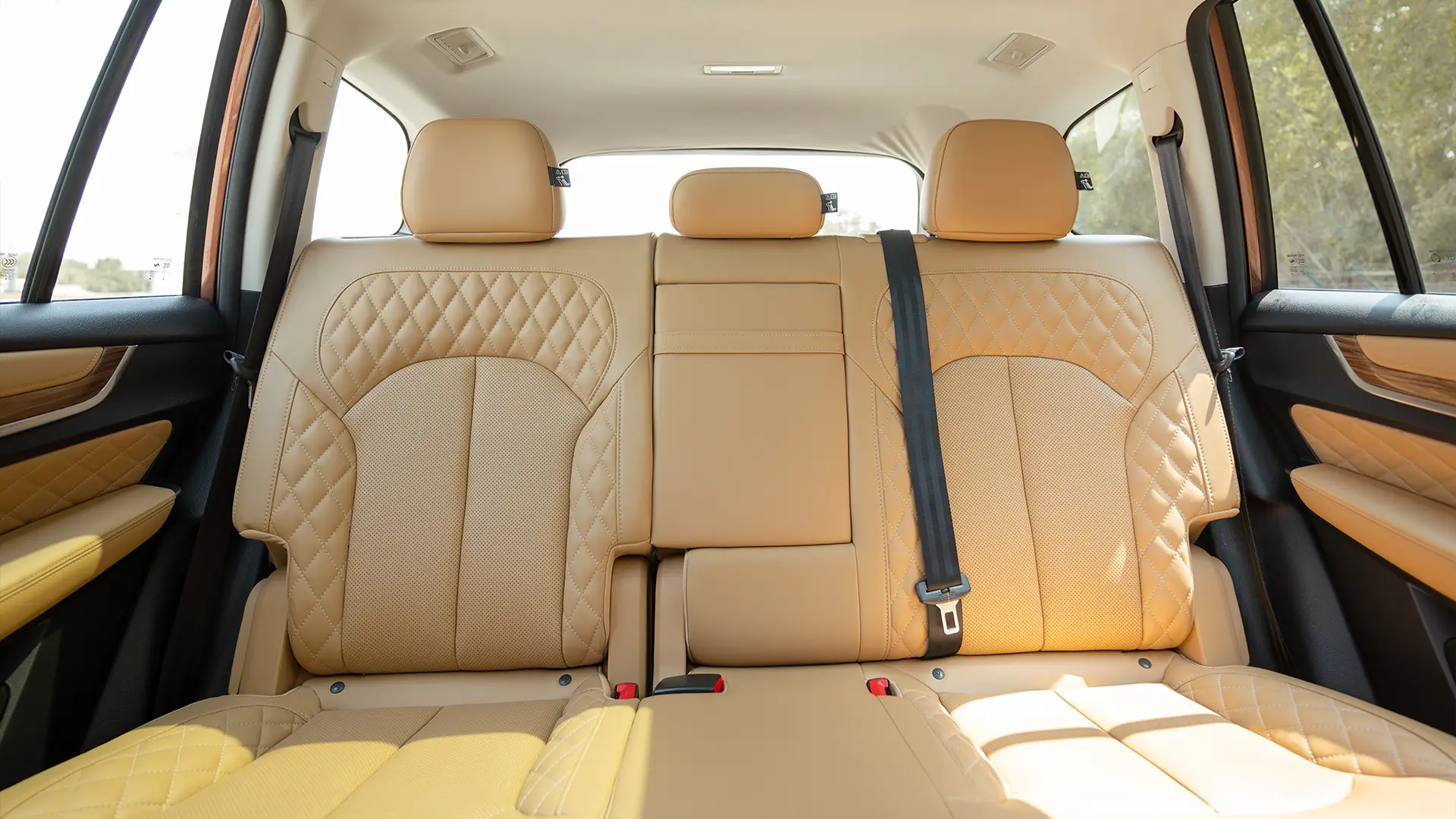 Used 2021 MG RX8 Luxury in Brown – Rear Seat View for Sale at First Choice Cars Dubai Sharjah