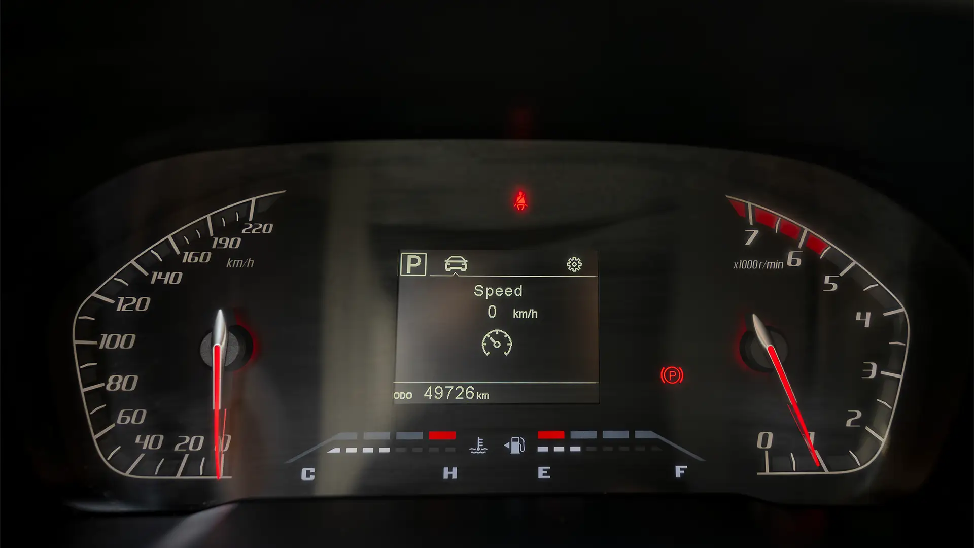 Used 2023 Peugeot Landtrek Double Cabin in White – Odometer / Mileage Reading View for Sale at First Choice Cars Dubai Sharjah
