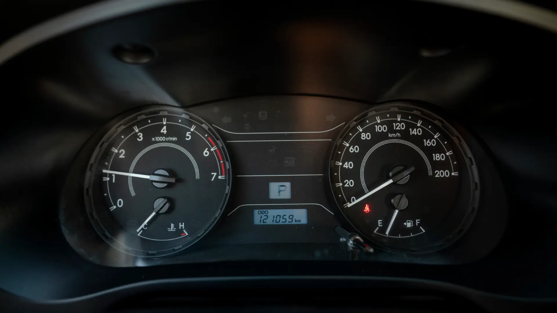 Used 2021 Toyota Hilux GLX Double Cabin in White – Odometer / Mileage Reading View for Sale at First Choice Cars Dubai Sharjah