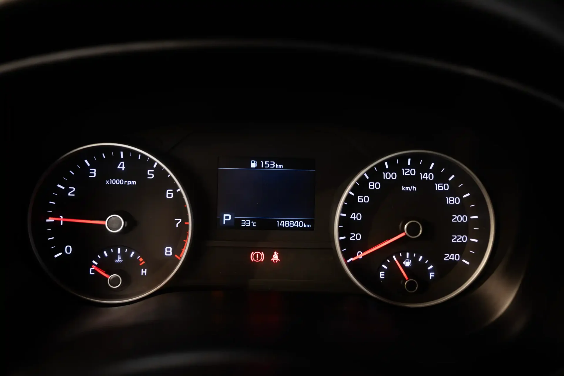 Used 2019 Kia Sportage LX in White – Odometer / Mileage Reading View for Sale at First Choice Cars Dubai Sharjah