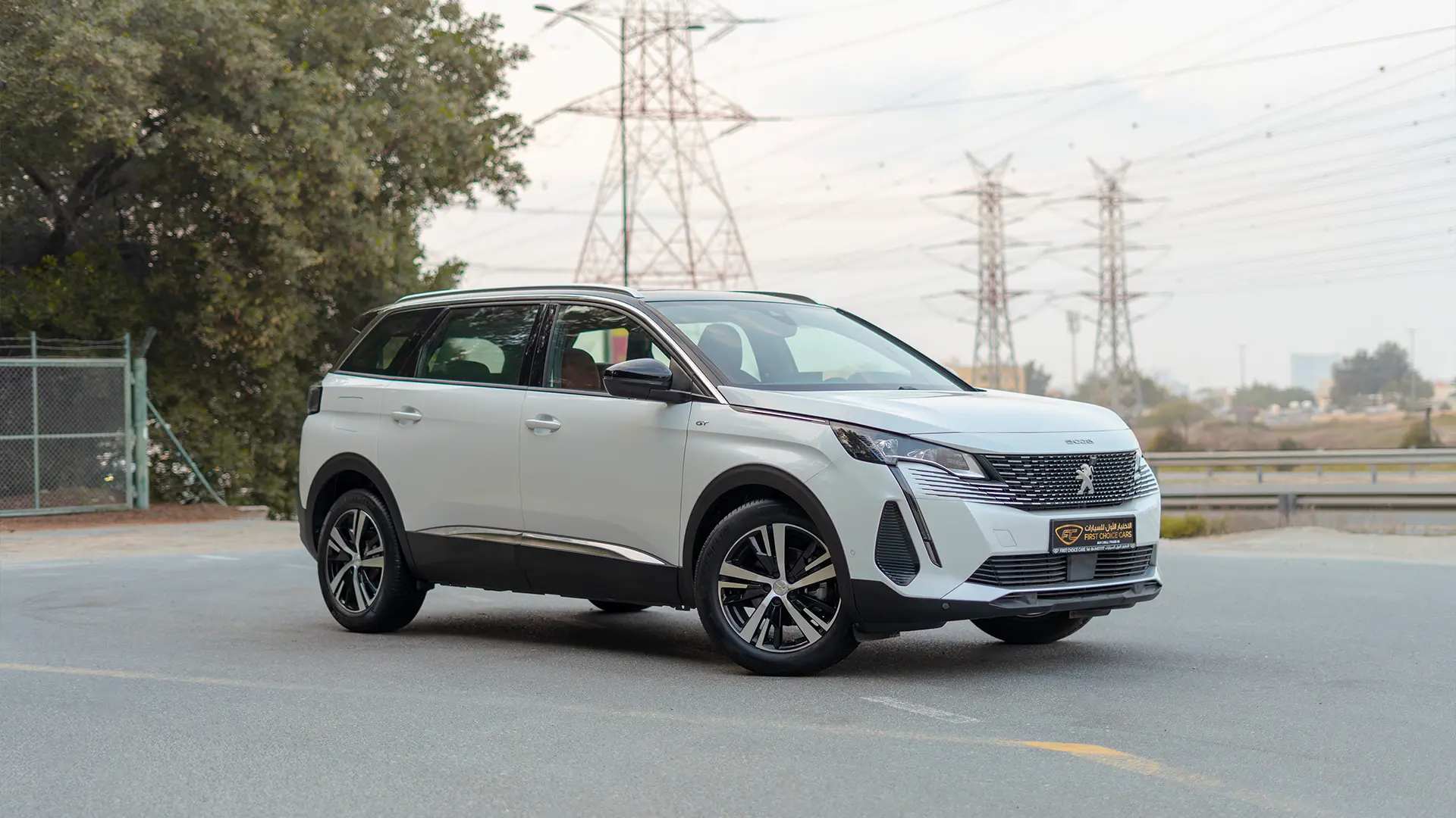 Used 2024 Peugeot 5008 GT Line in White – Right Front Diagonal (45°) View for Sale at First Choice Cars Dubai Sharjah