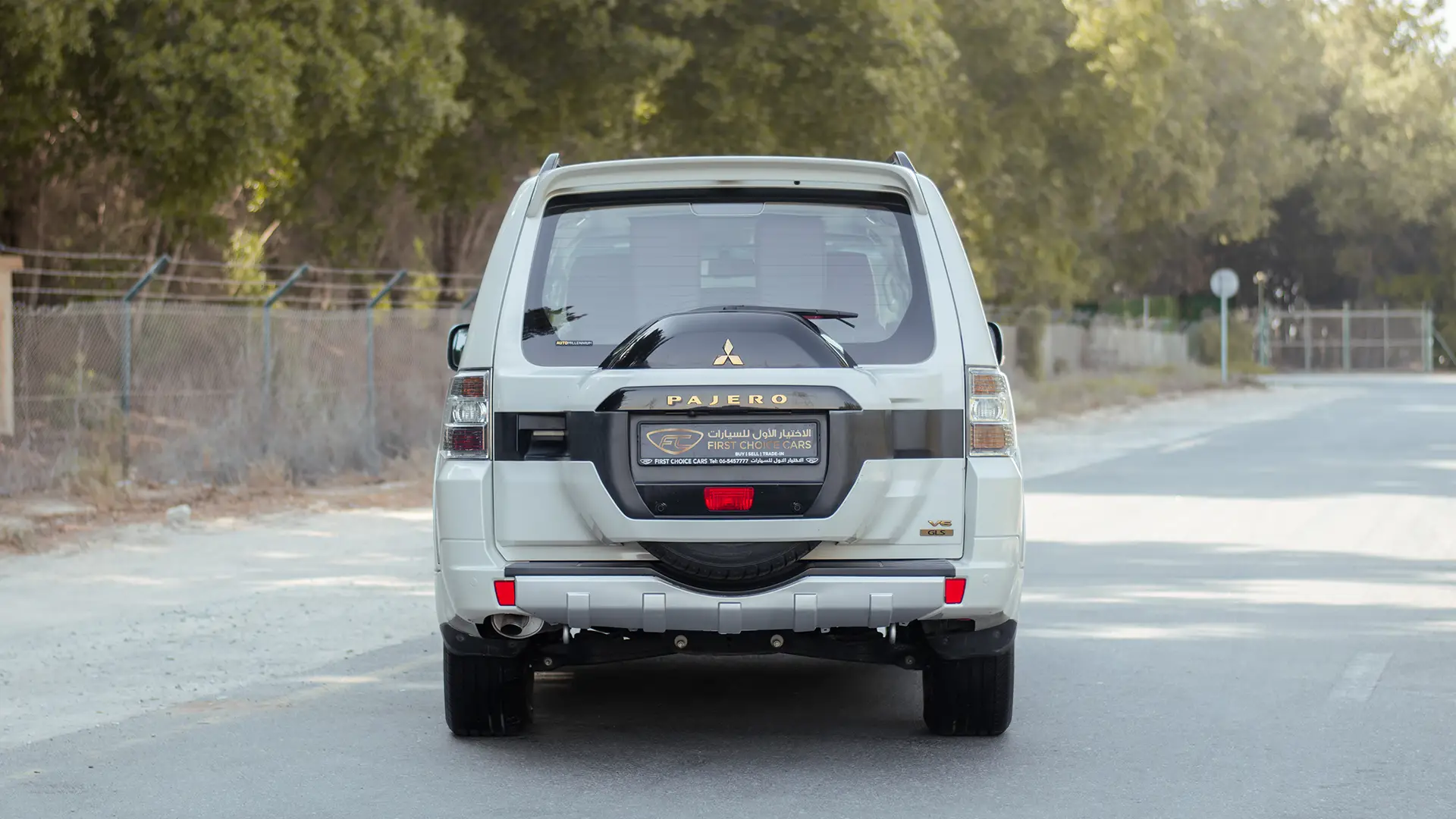 Used 2022 Mitsubishi Pajero GLS in White – Back/Rear View for Sale at First Choice Cars Dubai Sharjah
