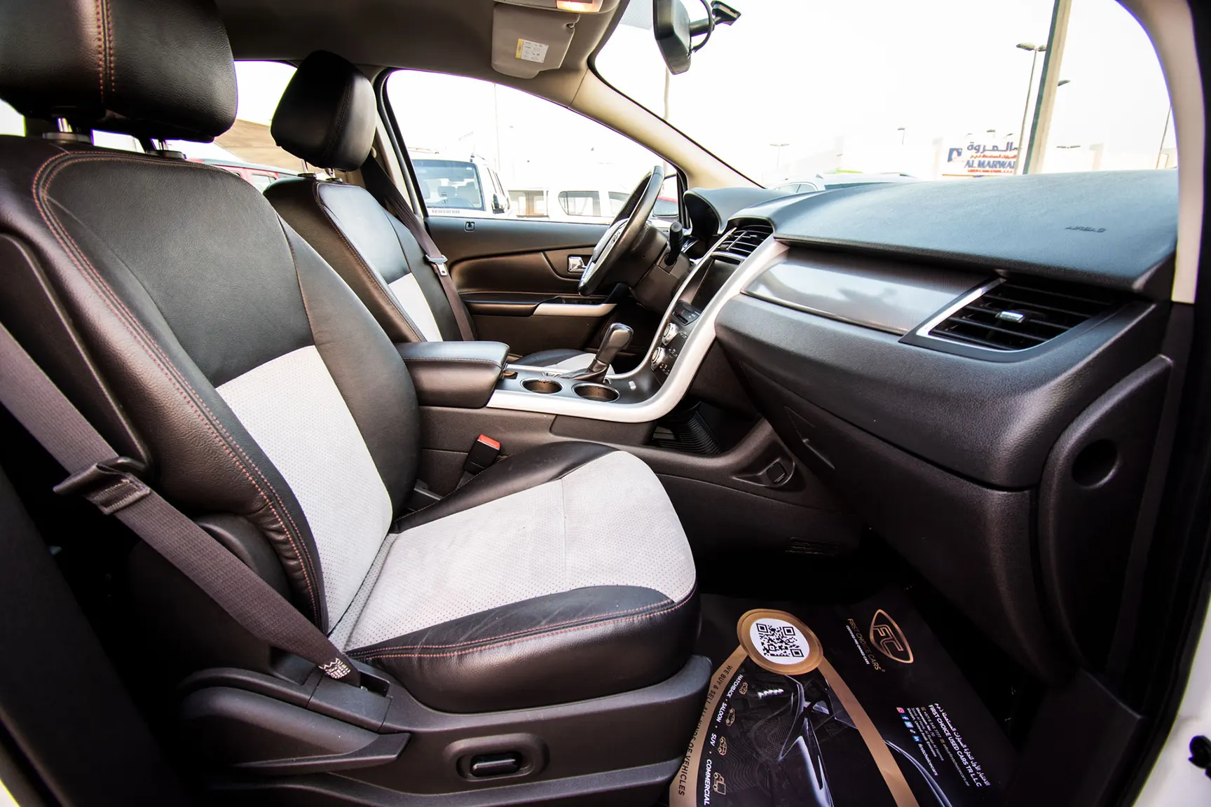 Used 2014 Ford Edge SEL White – Front Passenger Side Cabin View at First Choice Cars Sharjah