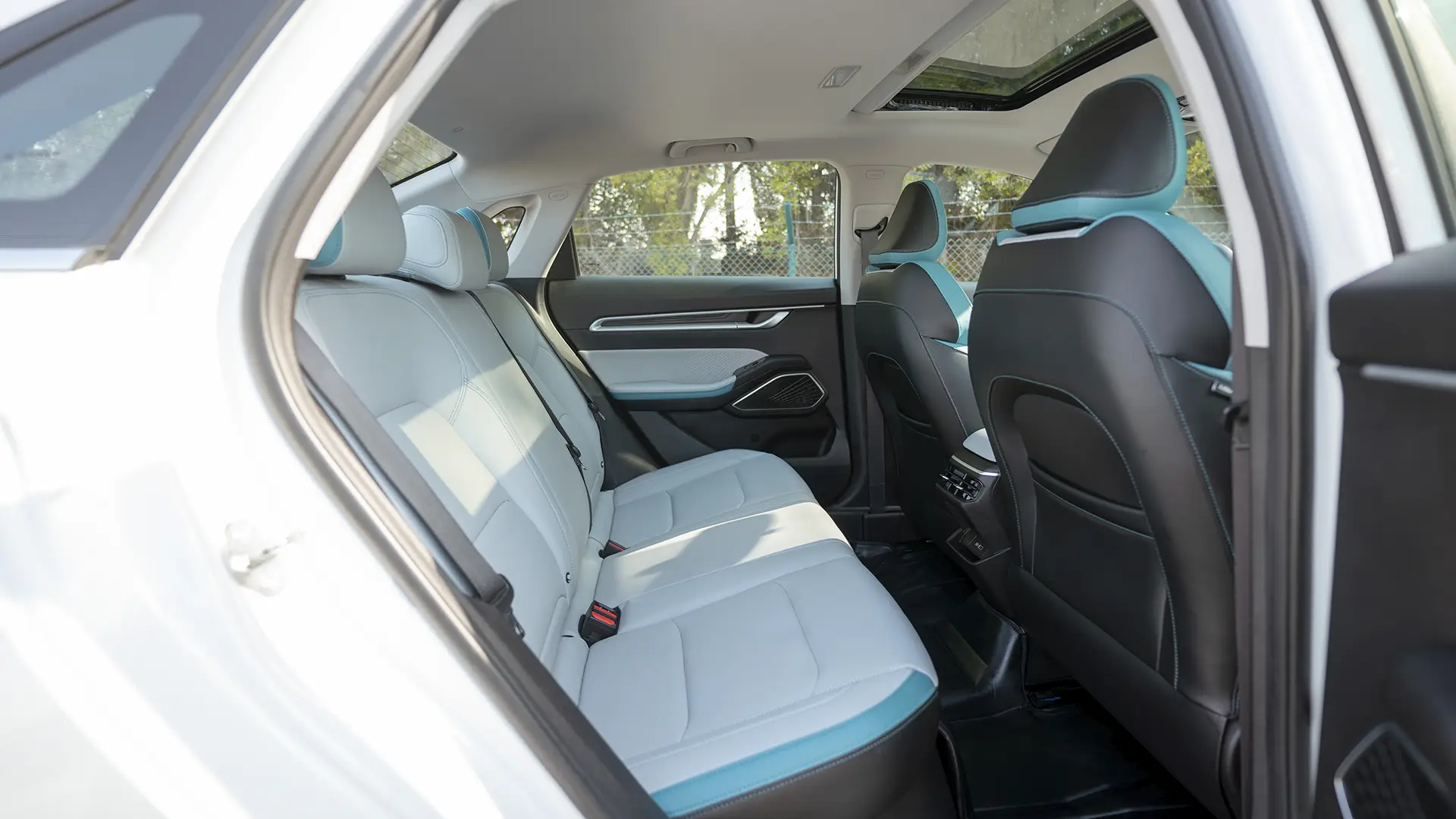Used 2025 Geely Emgrand GF in White – Rear Passenger Side Cabin View for Sale at First Choice Cars Dubai Sharjah
