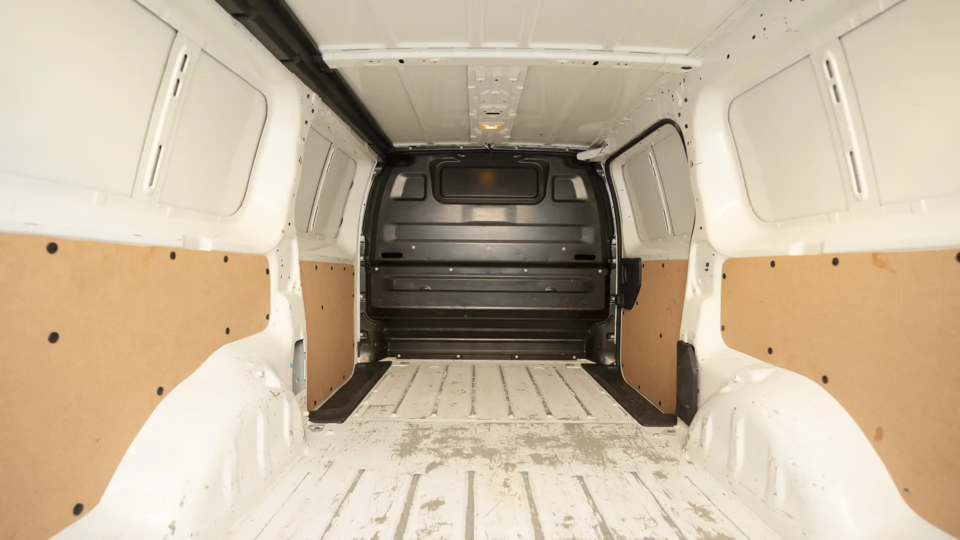 Used 2020 Peugeot Expert L3 in White – Delivery Box Rear Opening View for Sale at First Choice Cars Dubai Sharjah