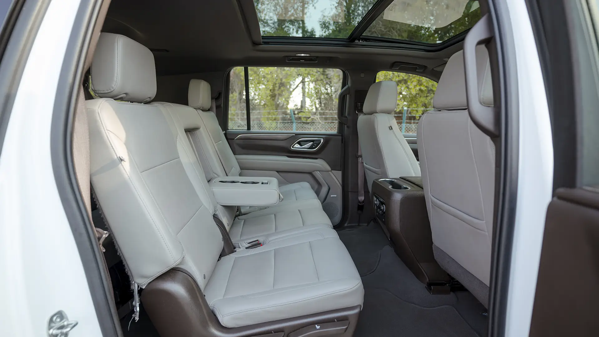 Used 2023 Chevrolet Suburban LT in White – Rear Passenger Side Cabin View for Sale at First Choice Cars Dubai Sharjah