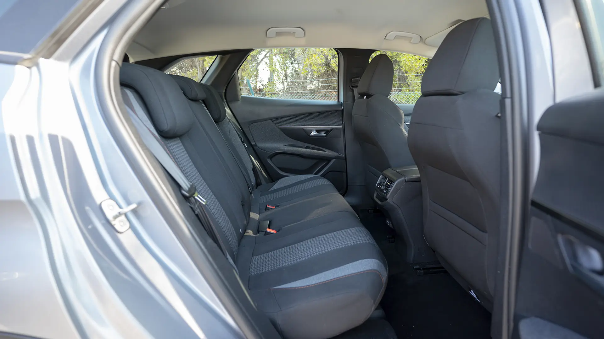 Used 2023 Peugeot 3008 Active in Silver – Rear Passenger Side Cabin View for Sale at First Choice Cars Dubai Sharjah