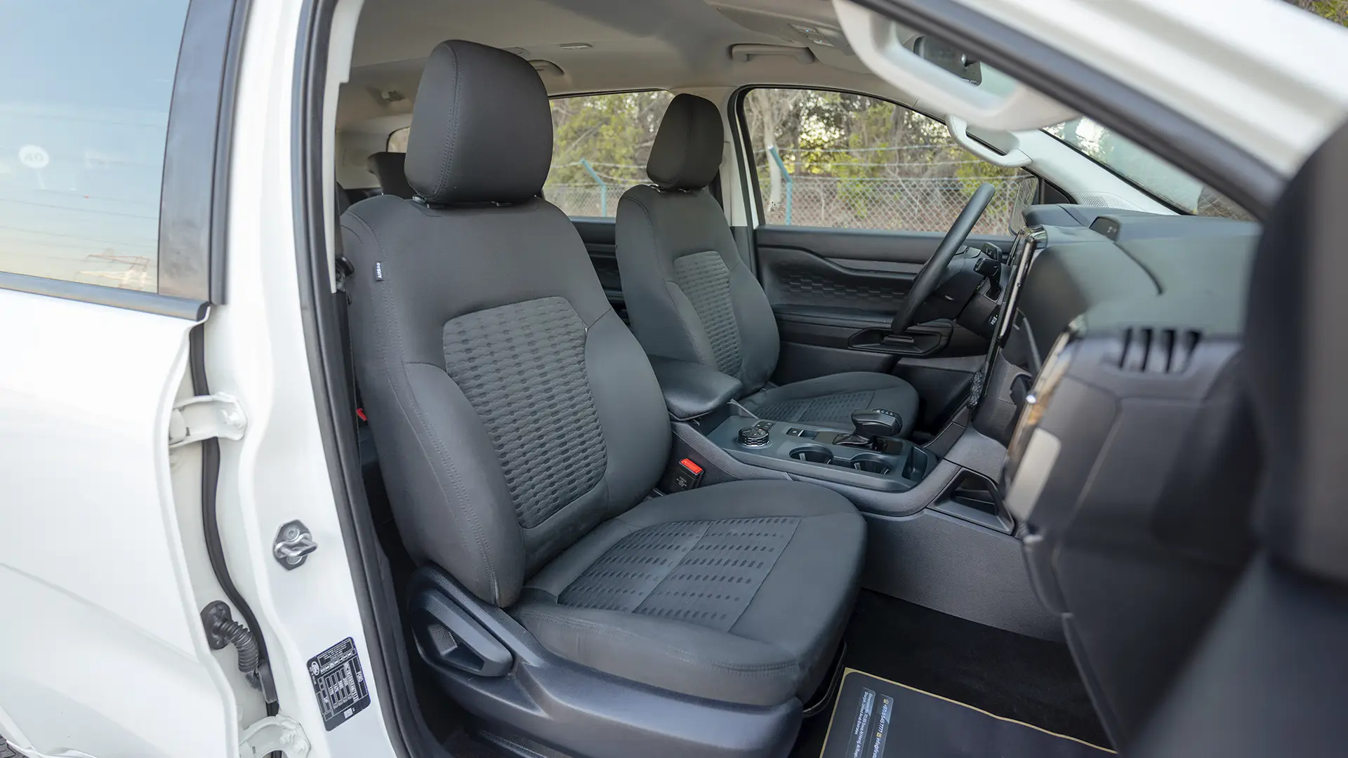 Used 2024 Ford Everest XLS in White – Front Passenger Side Cabin View for Sale at First Choice Cars Dubai Sharjah