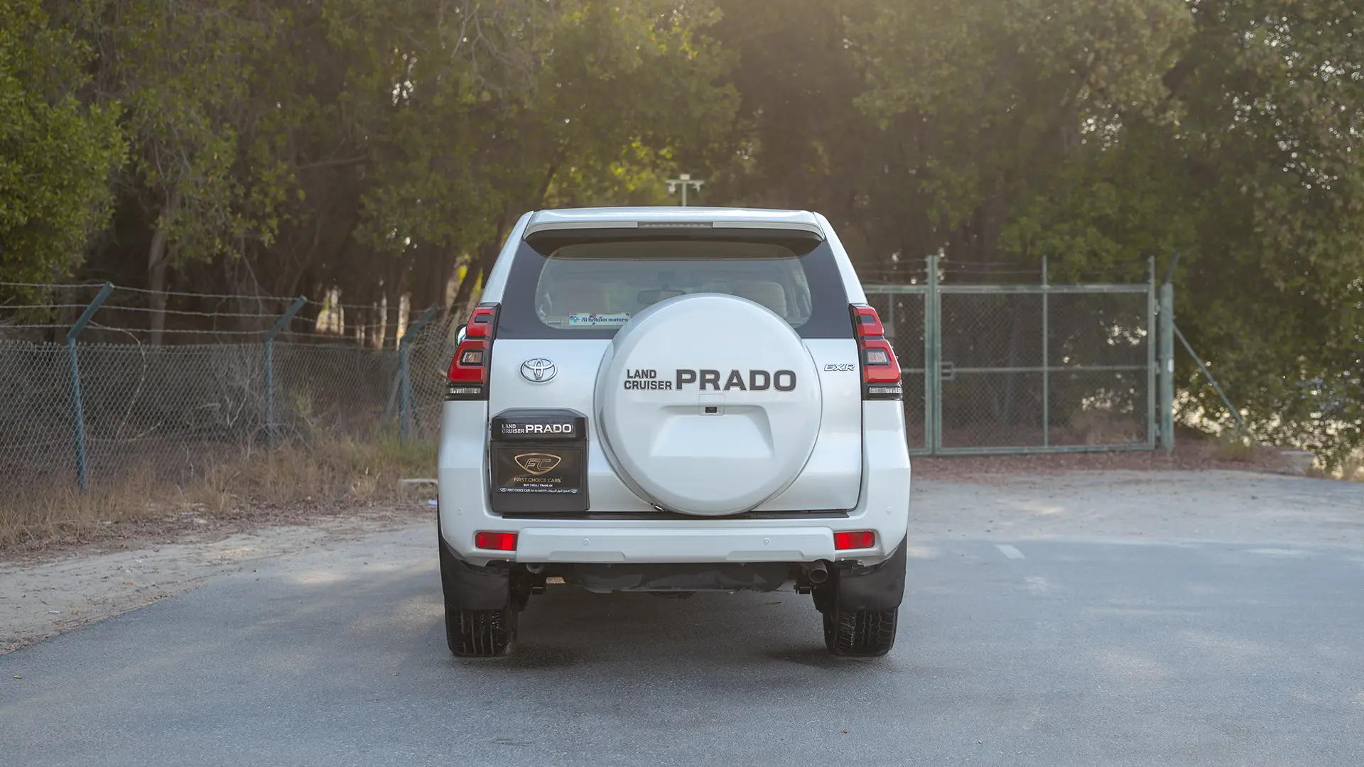Used 2019 Toyota Prado EXR in White – Back/Rear View for Sale at First Choice Cars Dubai Sharjah