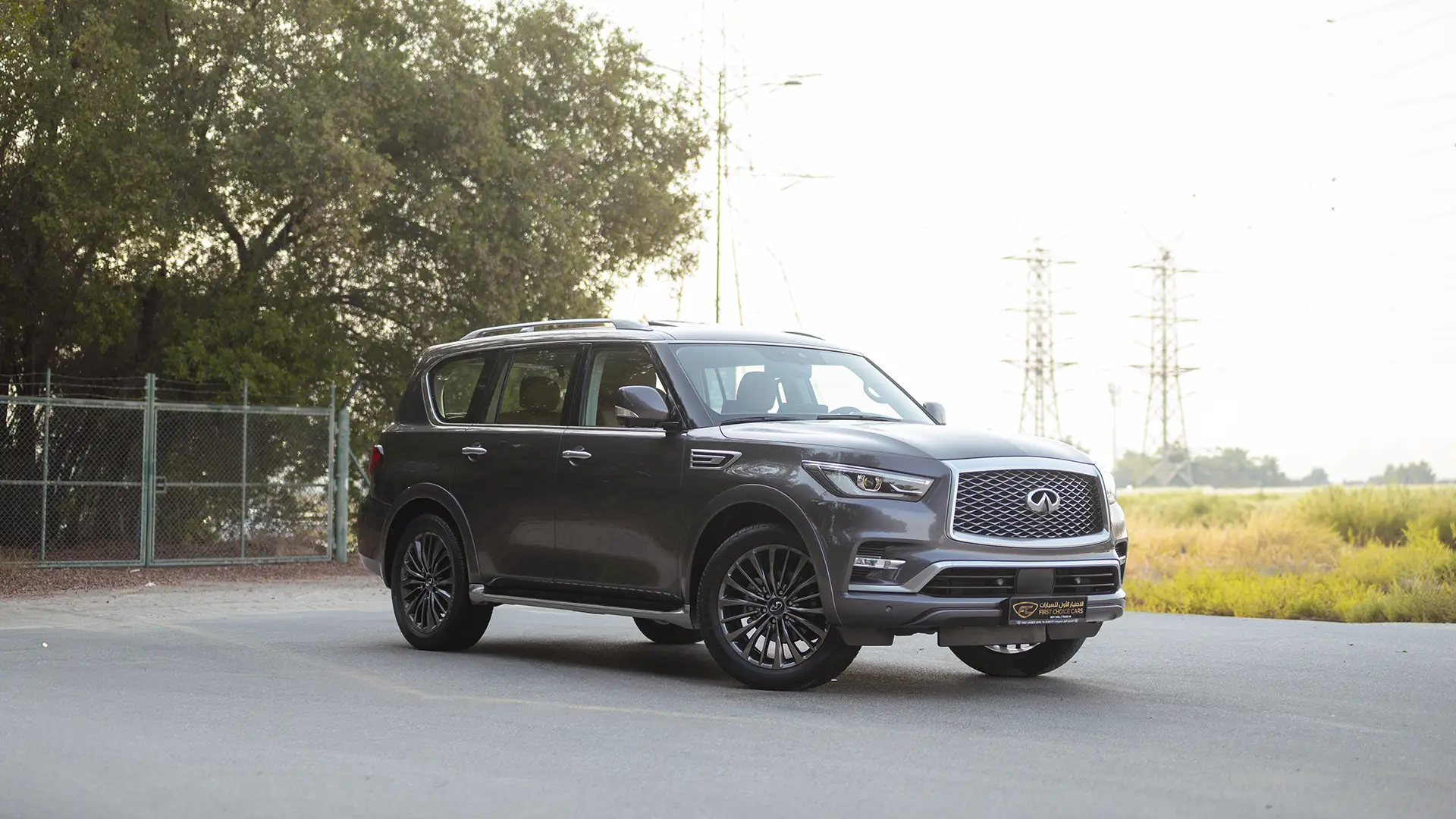 Used 2023 Infiniti QX80 Sensory in Grey – Right Front Diagonal (45°) View for Sale at First Choice Cars Dubai Sharjah