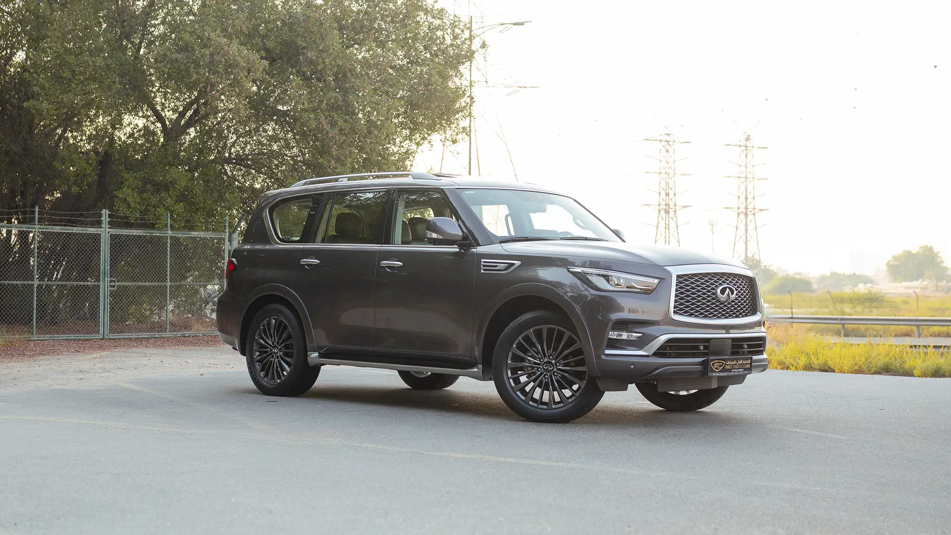 Used 2023 Infiniti QX80 Sensory in Grey – Right Front Diagonal (45°) View for Sale at First Choice Cars Dubai Sharjah