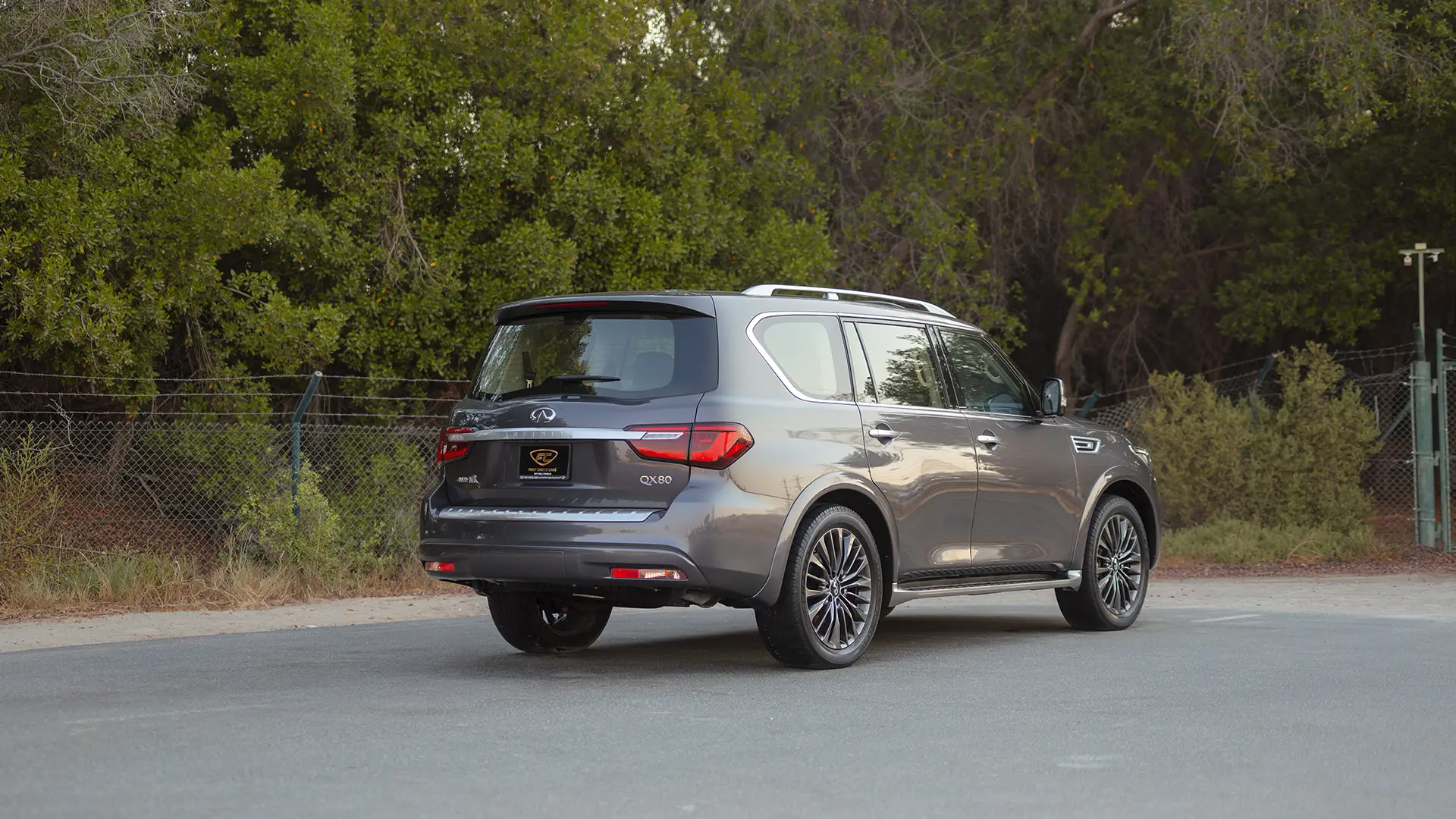 Used 2023 Infiniti QX80 Sensory in Grey – Right Back Diagonal (45°) View for Sale at First Choice Cars Dubai Sharjah