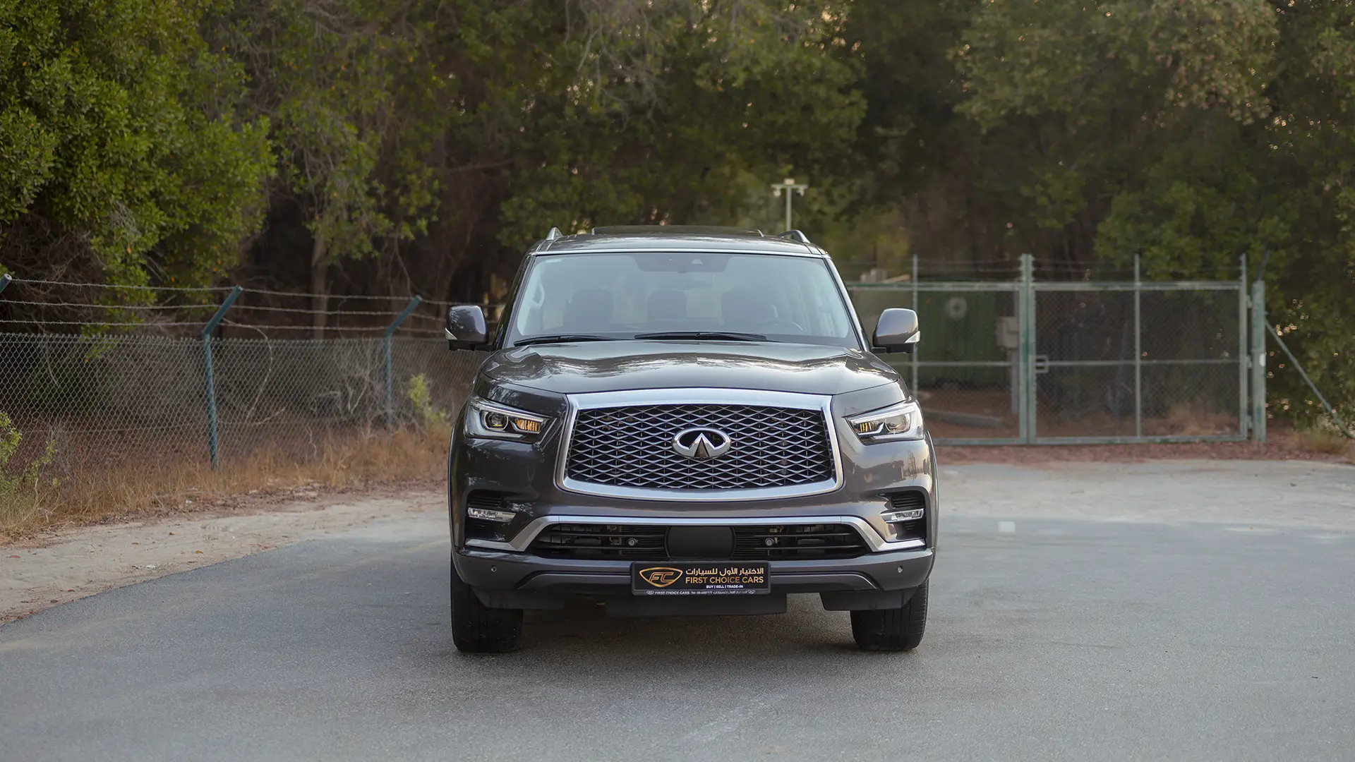 Used 2023 Infiniti QX80 Sensory in Grey – Front View for Sale at First Choice Cars Dubai Sharjah