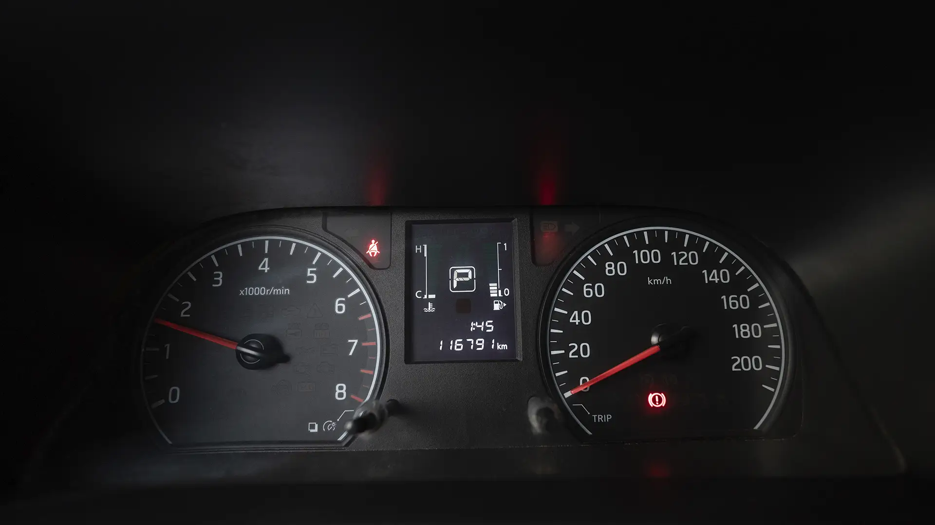 Used 2022 Nissan Urvan Standard Roof in White – Odometer / Mileage Reading View for Sale at First Choice Cars Dubai Sharjah