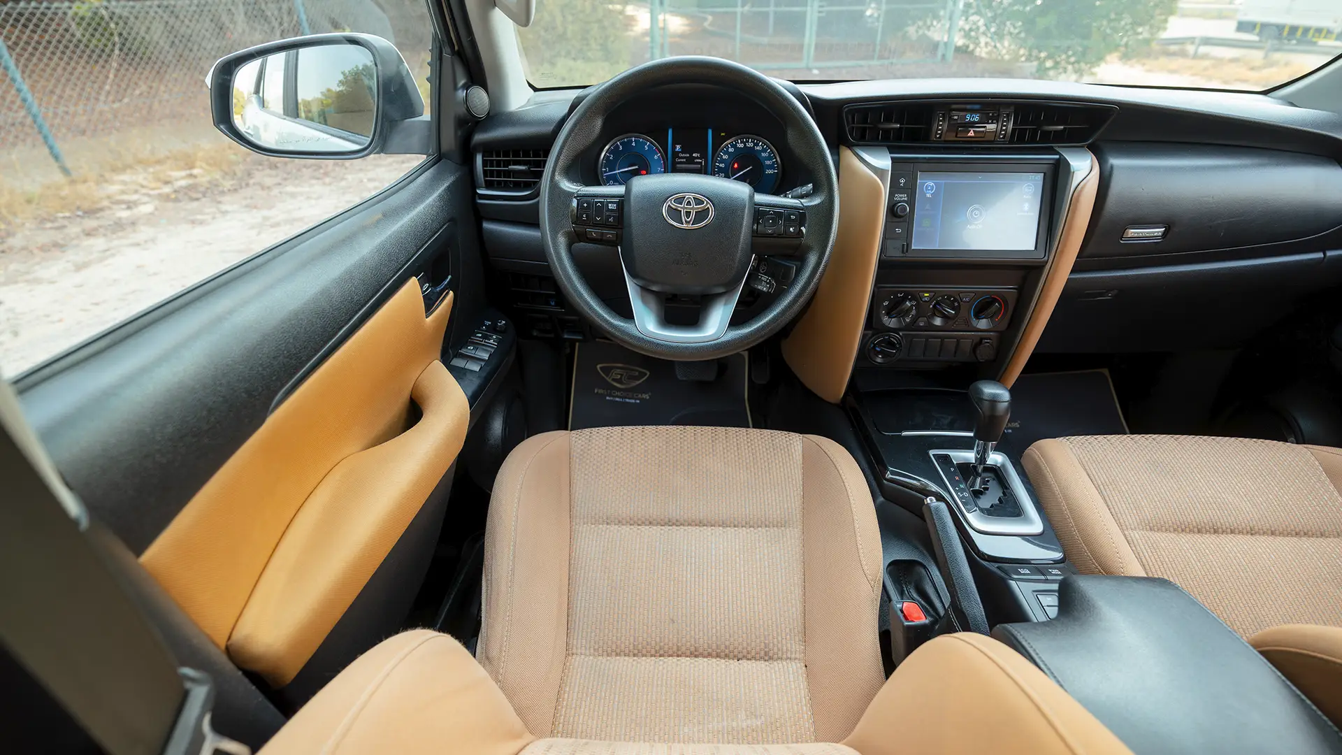 Used 2021 Toyota Fortuner EXR in White – Steering Wheel & Instrument Cluster for Sale at First Choice Cars Dubai Sharjah