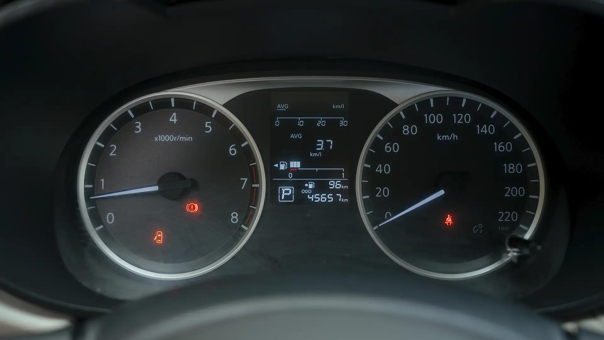 Used 2024 Nissan Sunny S in Grey – Odometer / Mileage Reading View for Sale at First Choice Cars Dubai Sharjah