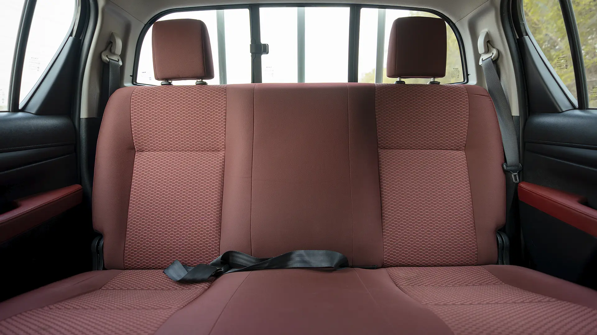 Used 2022 Toyota Hilux GLX Double Cabin in White – Rear Seat View for Sale at First Choice Cars Dubai Sharjah
