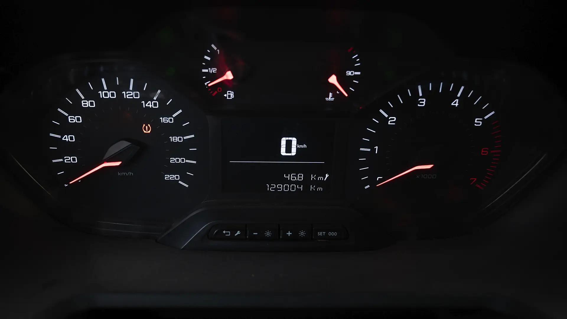 Used 2020 Peugeot Partner Standard in White – Odometer / Mileage Reading View for Sale at First Choice Cars Dubai Sharjah