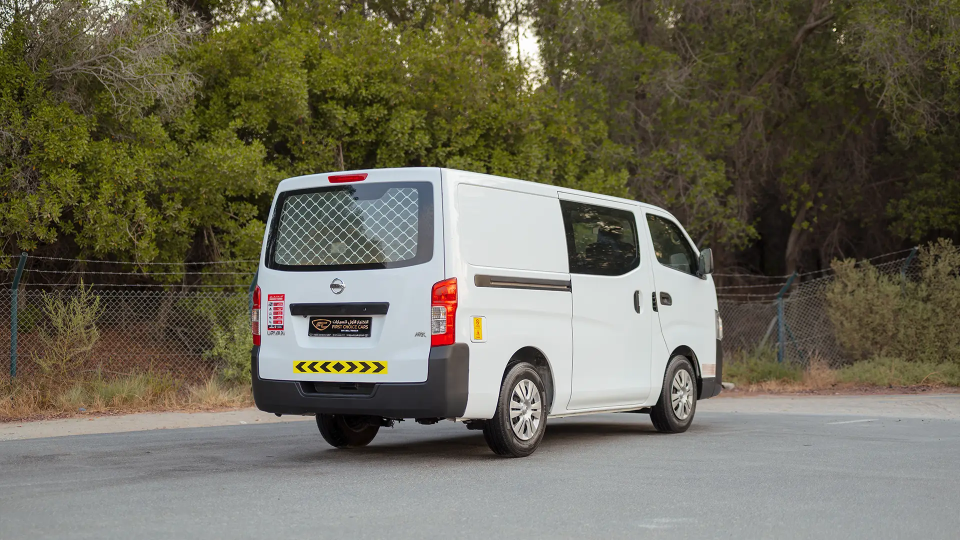 Used 2022 Nissan Urvan Standard Roof in White – Right Back Diagonal (45°) View for Sale at First Choice Cars Dubai Sharjah