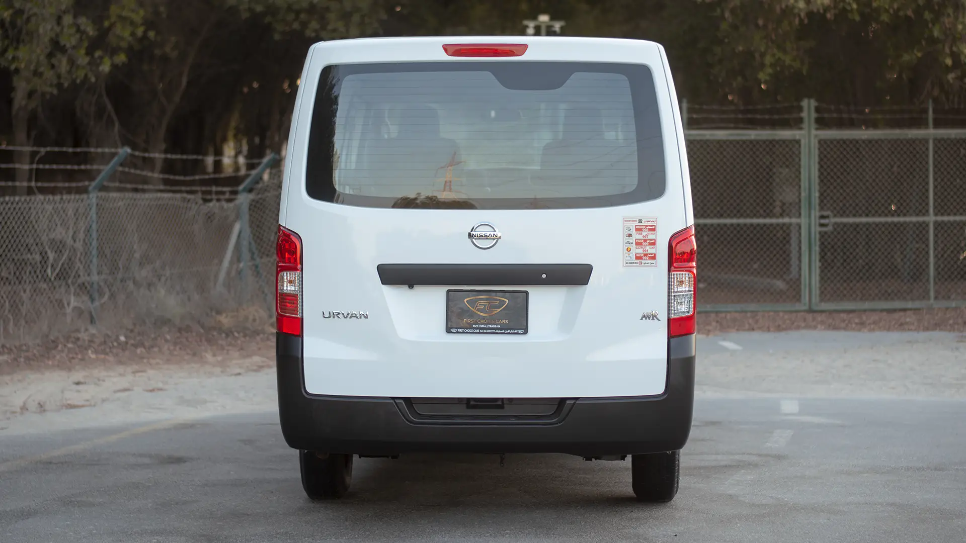 Used 2022 Nissan Urvan Standard Roof in White – Back/Rear View for Sale at First Choice Cars Dubai Sharjah