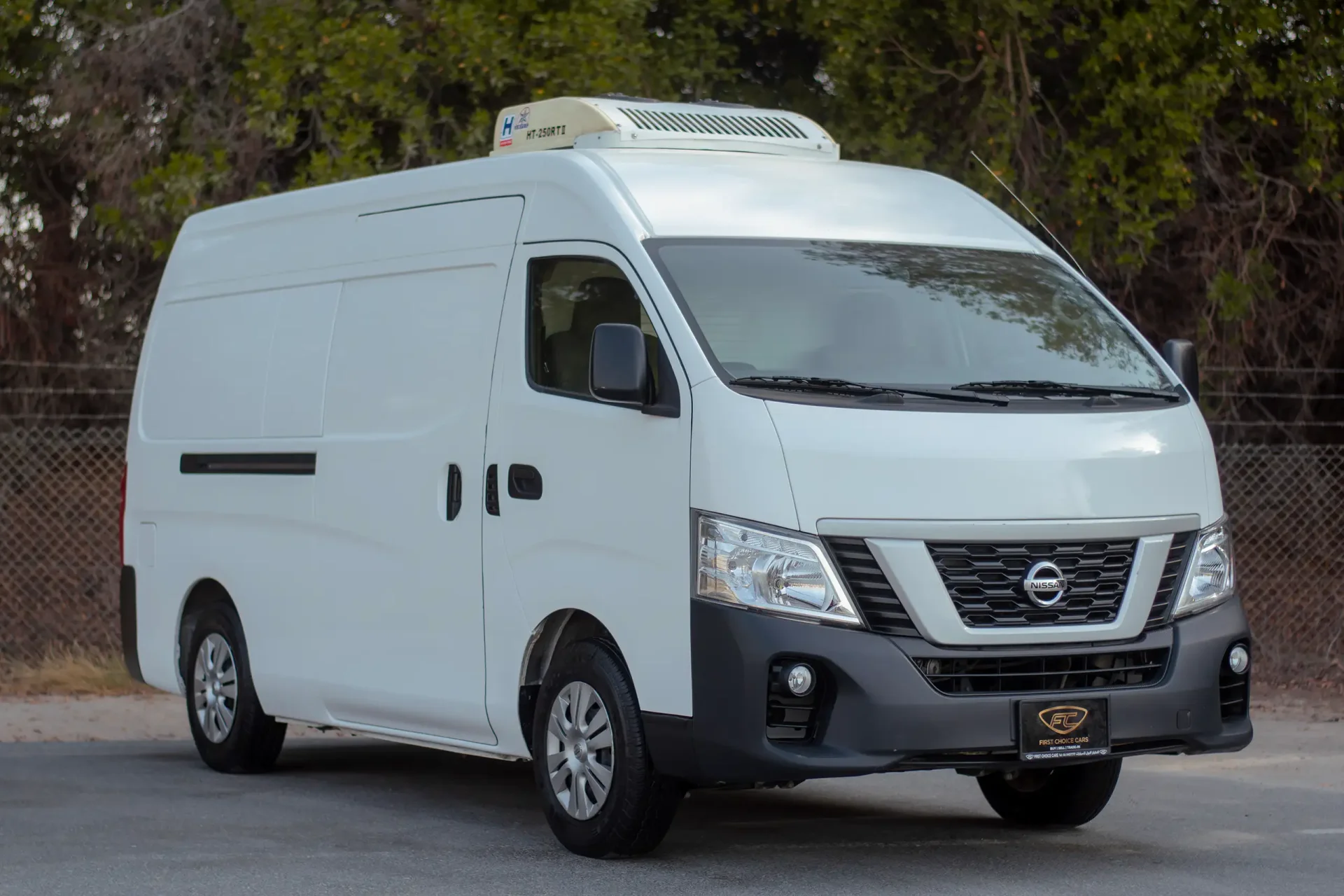 Used 2022 Nissan Urvan High Roof in White – Right Front Diagonal (45°) View for Sale at First Choice Cars Dubai Sharjah