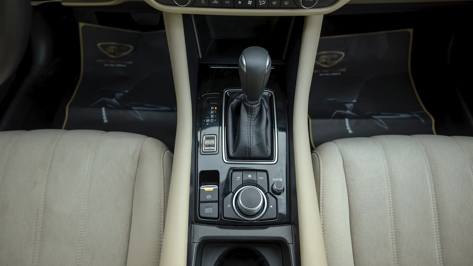 Used 2024 Mazda 6 Pure in White – Center Console & Gear Shifter for Sale at First Choice Cars Dubai Sharjah