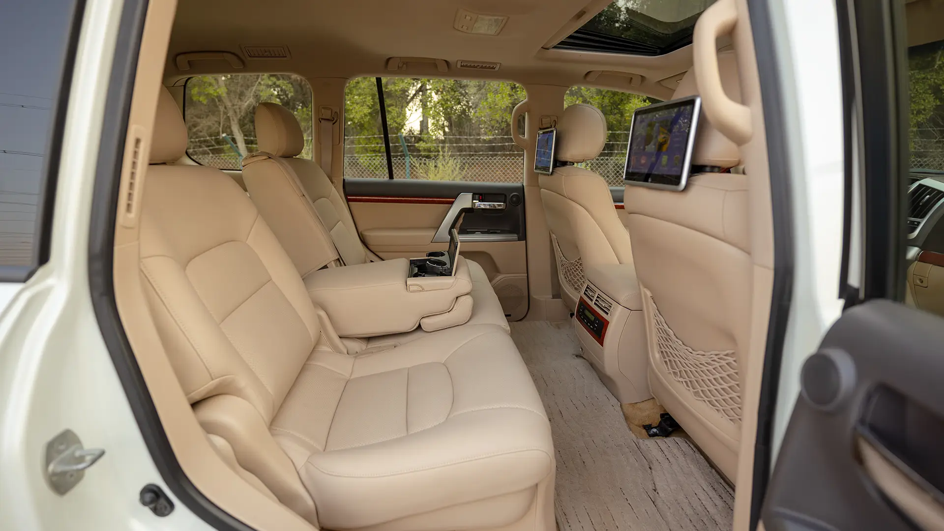 Used 2014 Toyota Land Cruiser VXR in White – Rear Passenger Side Cabin View for Sale at First Choice Cars Dubai Sharjah
