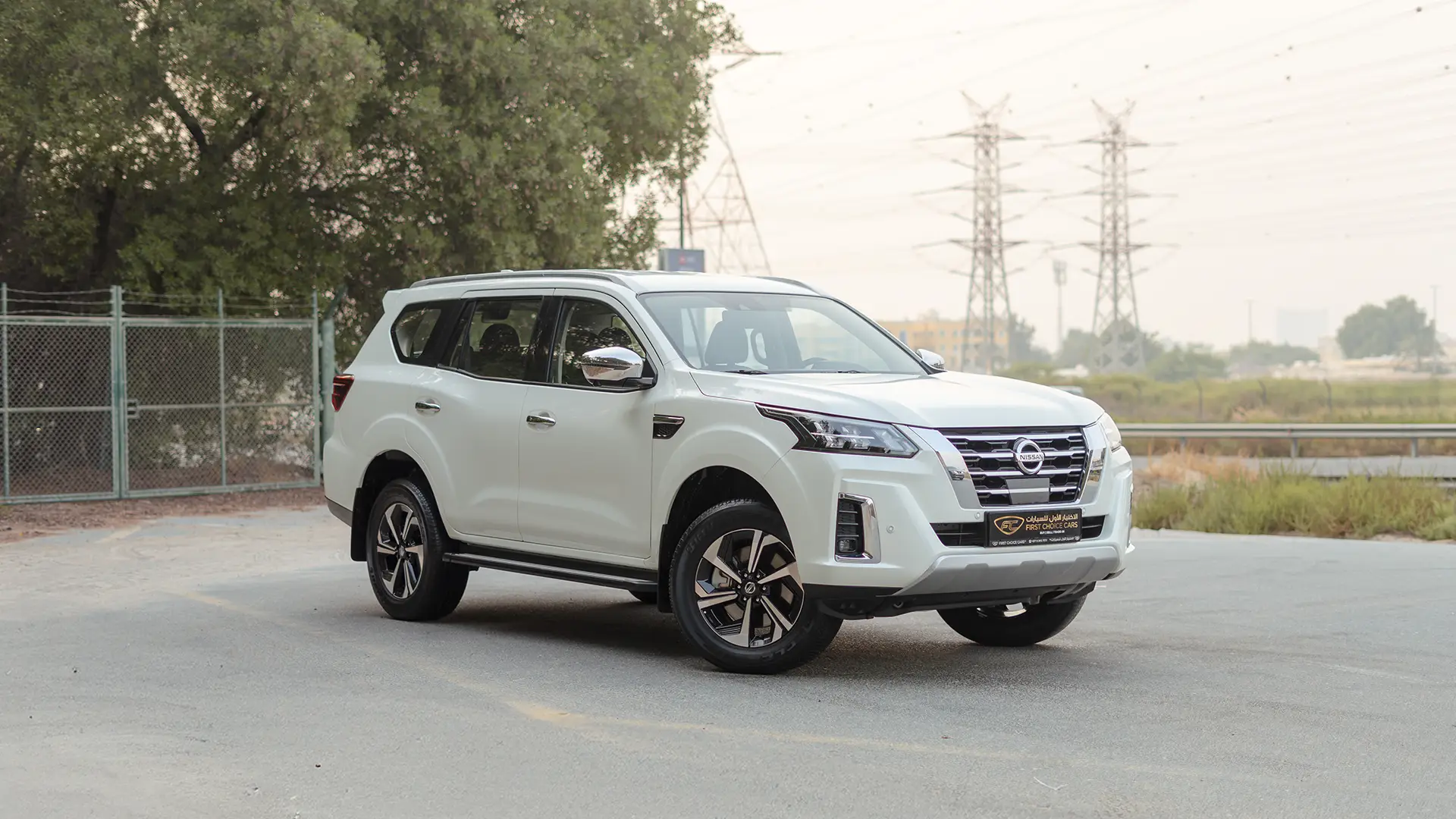 Used 2024 Nissan Xterra Platinum in White – Right Front Diagonal (45°) View for Sale at First Choice Cars Dubai Sharjah