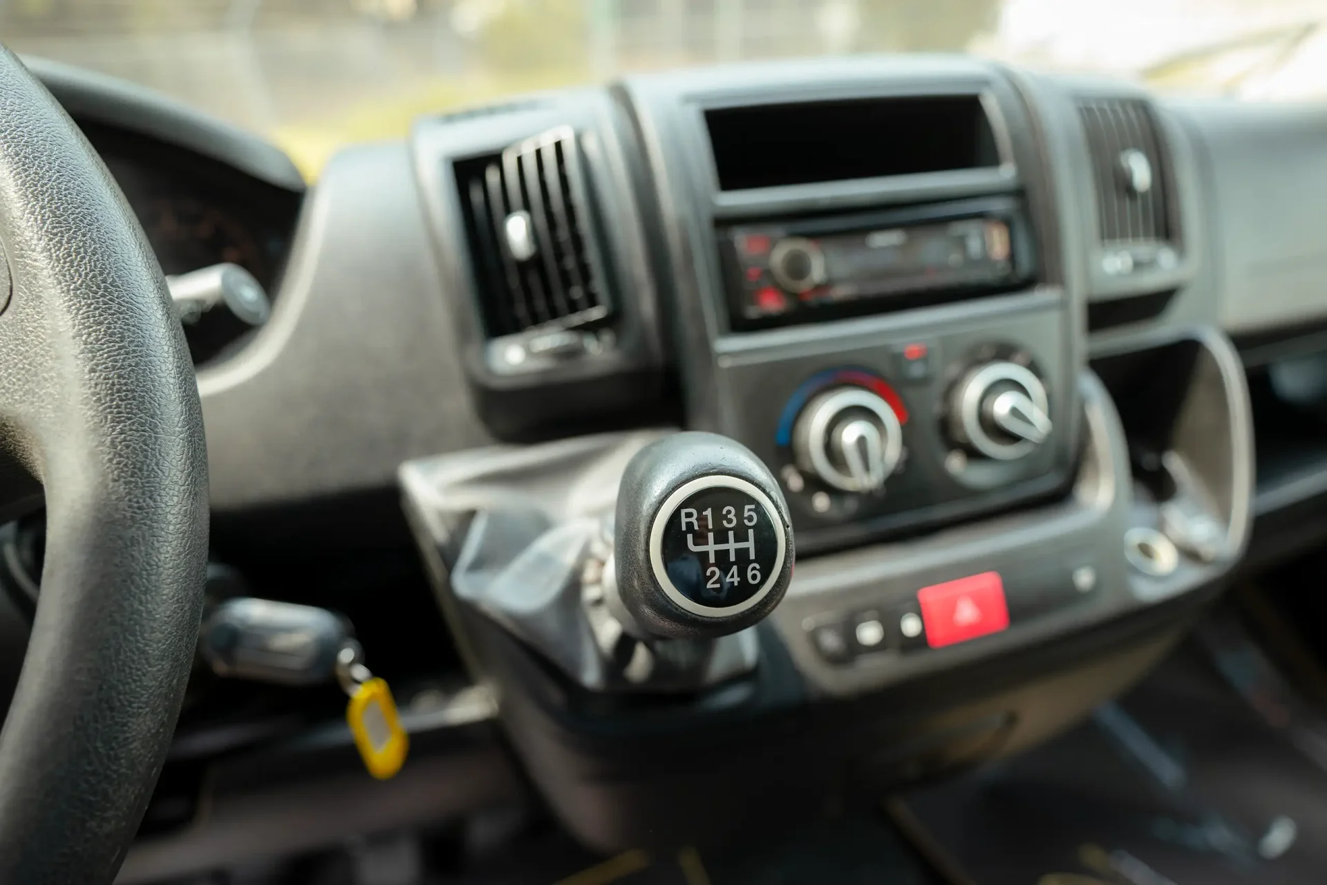 Used 2022 Peugeot Boxer L2H2 in White – Center Console & Gear Shifter for Sale at First Choice Cars Dubai Sharjah