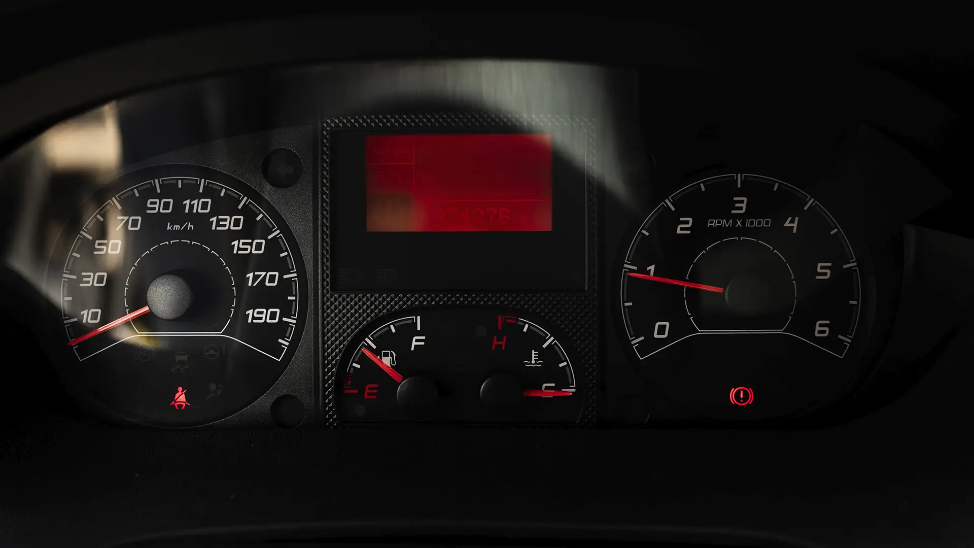 Used 2022 Peugeot Boxer L2H2 in White – Odometer / Mileage Reading View for Sale at First Choice Cars Dubai Sharjah