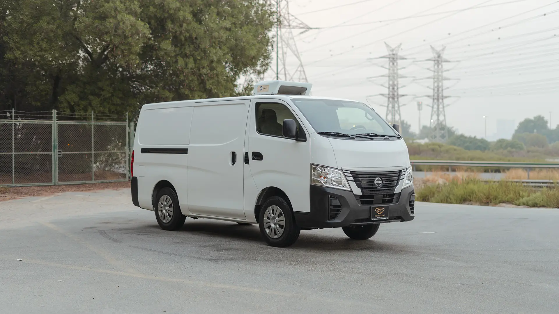 Used 2023 Nissan Urvan Standard Roof in White – Right Front Diagonal (45°) View for Sale at First Choice Cars Dubai Sharjah