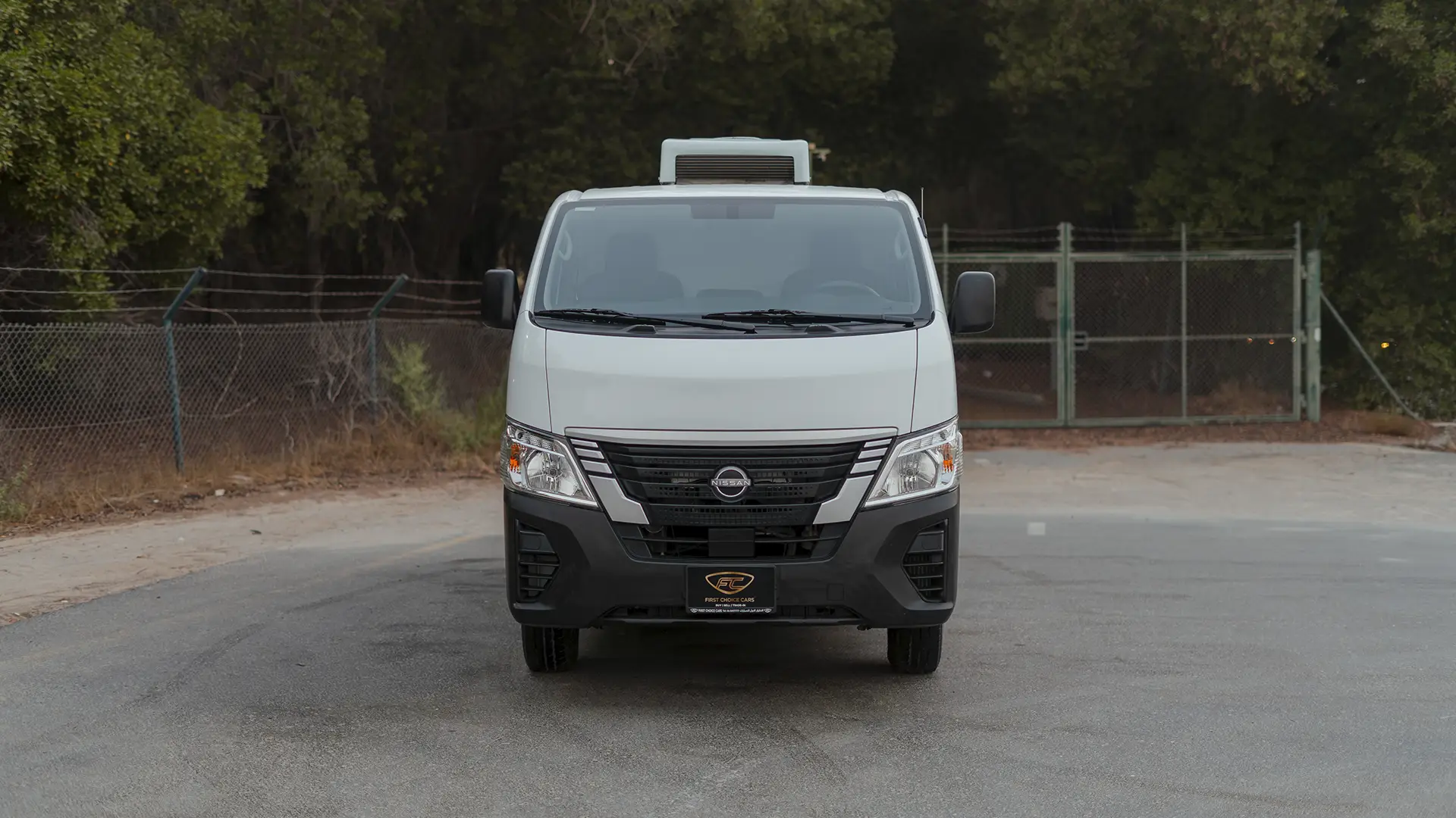 Used 2023 Nissan Urvan Standard Roof in White – Front View for Sale at First Choice Cars Dubai Sharjah